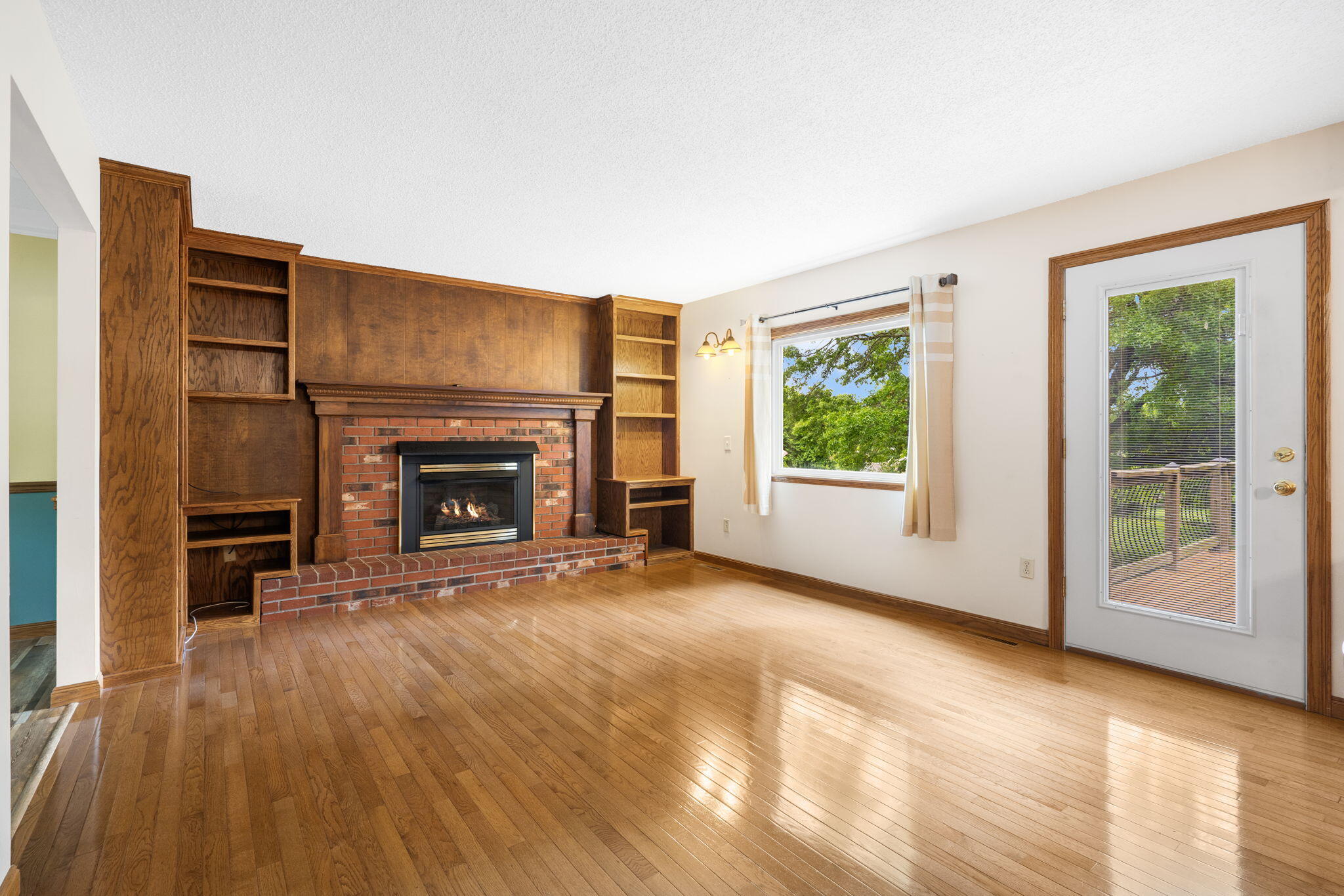 3644 North Stewart Avenue Property Photo 9