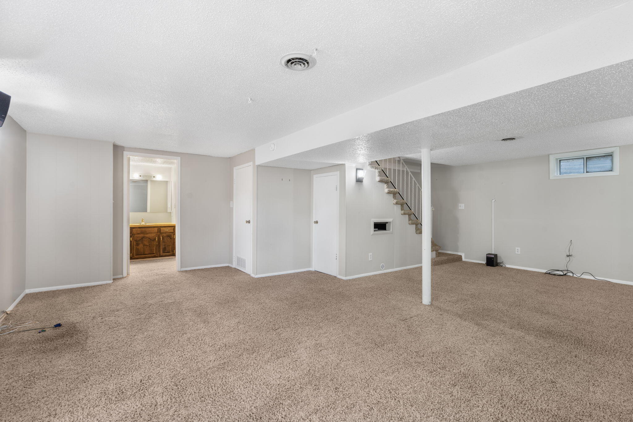 3644 North Stewart Avenue Property Photo 25