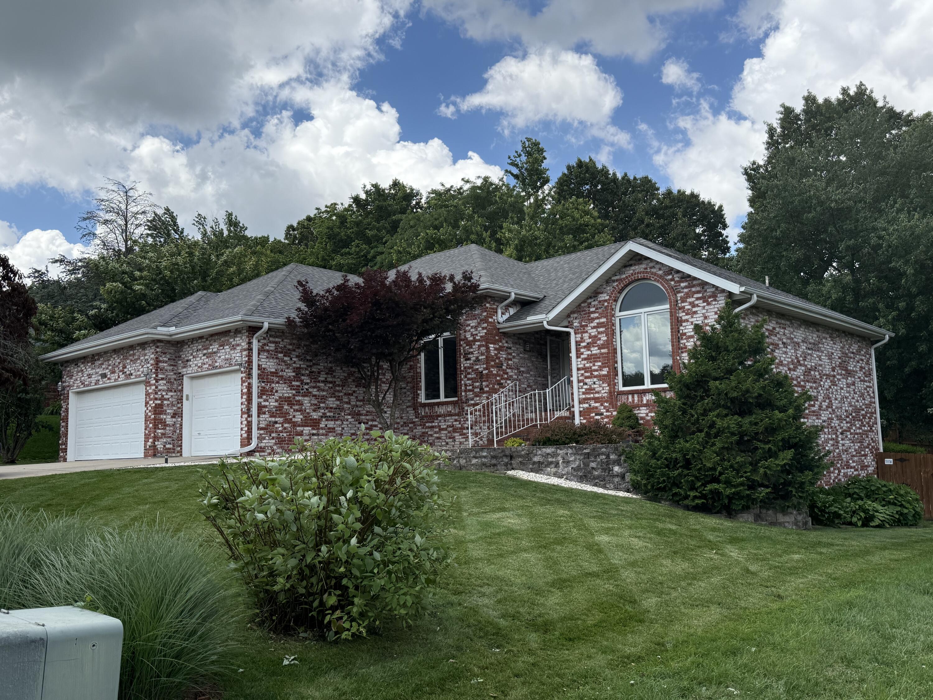 5135 South Clay Avenue Property Photo 4