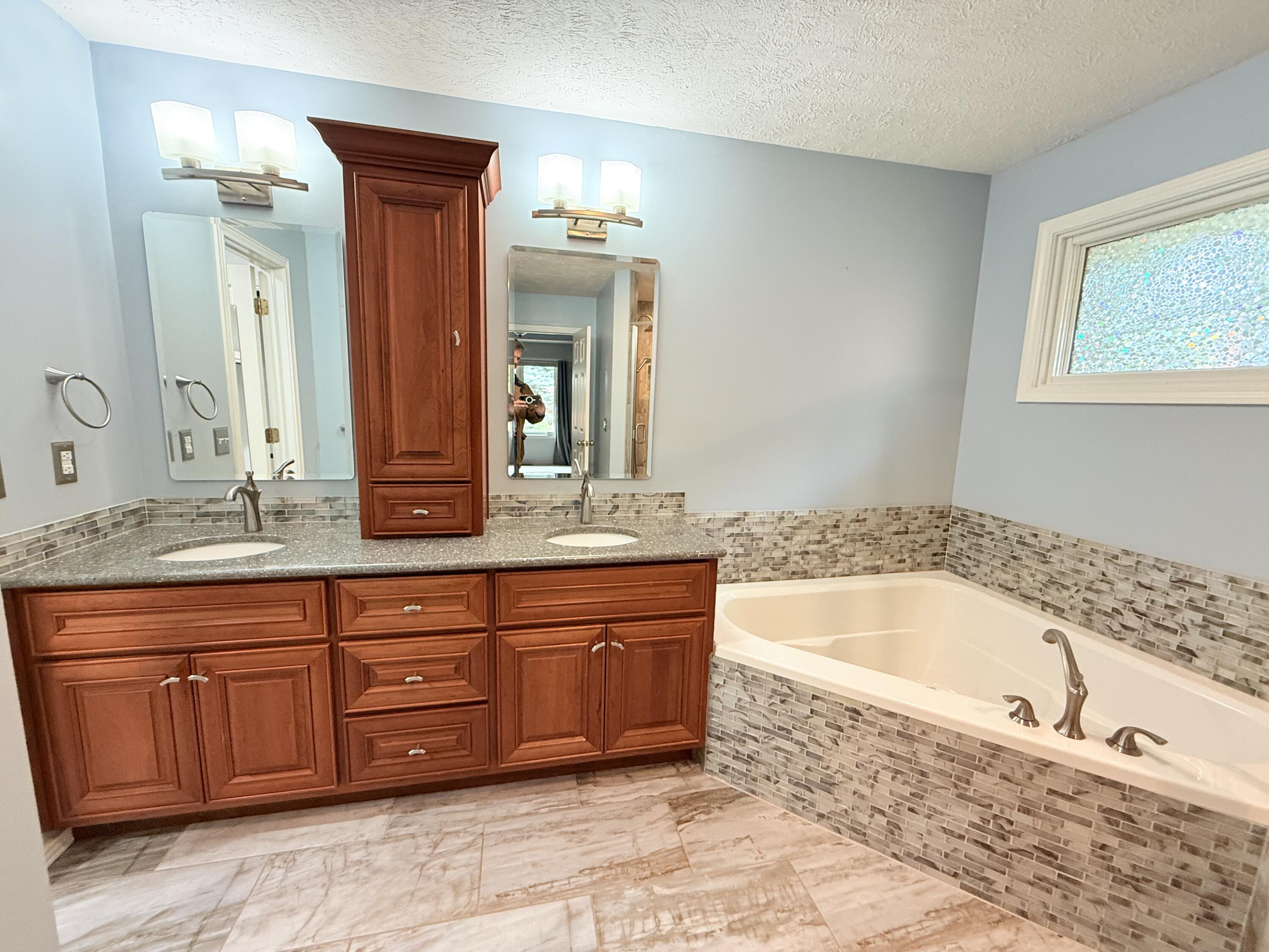 5135 South Clay Avenue Property Photo 15