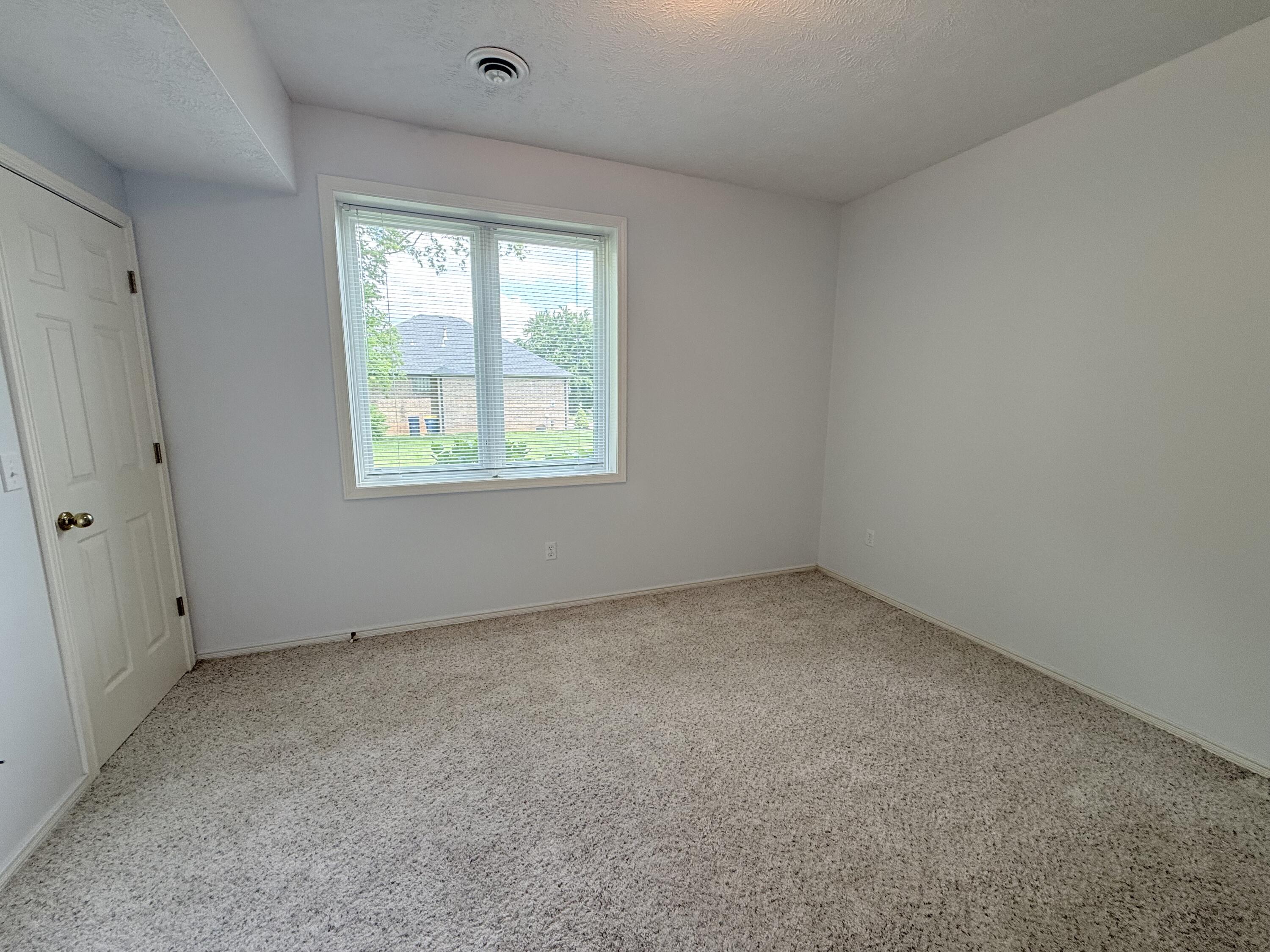 5135 South Clay Avenue Property Photo 27