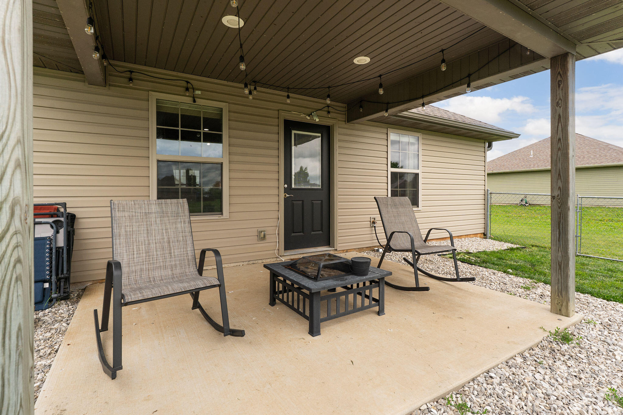 1054 Thoroughfare Street Property Photo 21