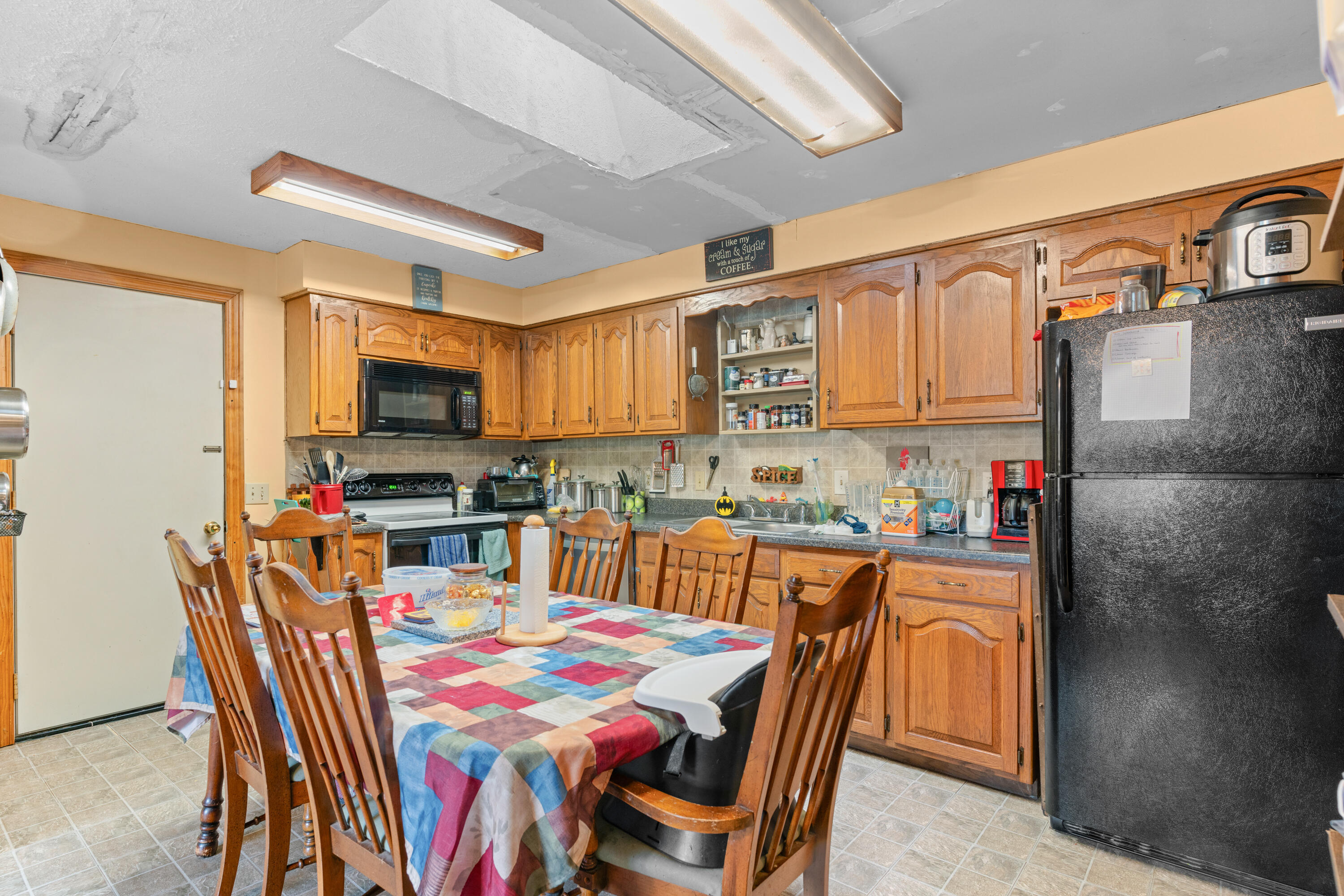 1408 Rockhill Circle Property Photo 7