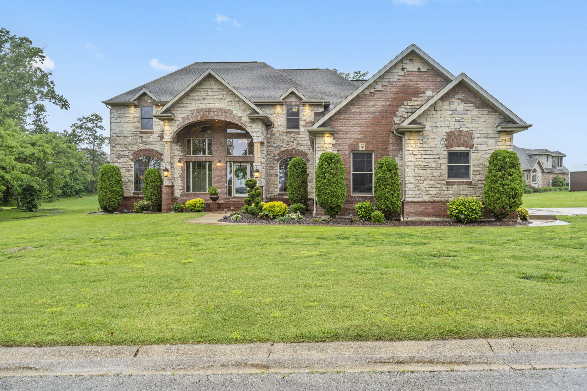 2421 Candlebark Lane Property Photo 2
