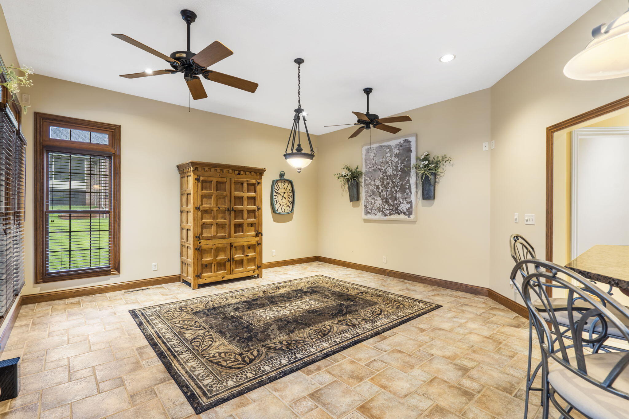 2421 Candlebark Lane Property Photo 17