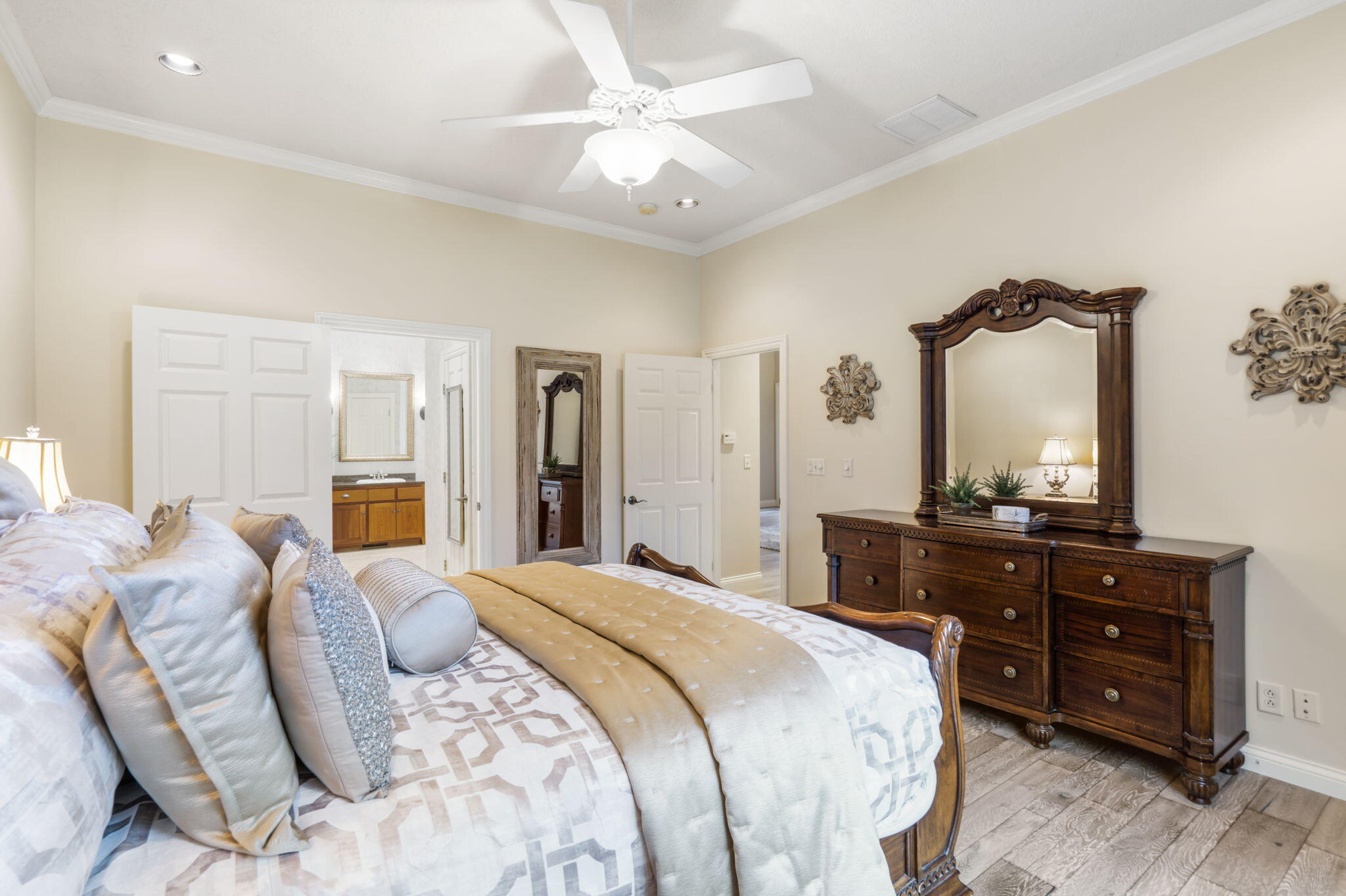 2421 Candlebark Lane Property Photo 38