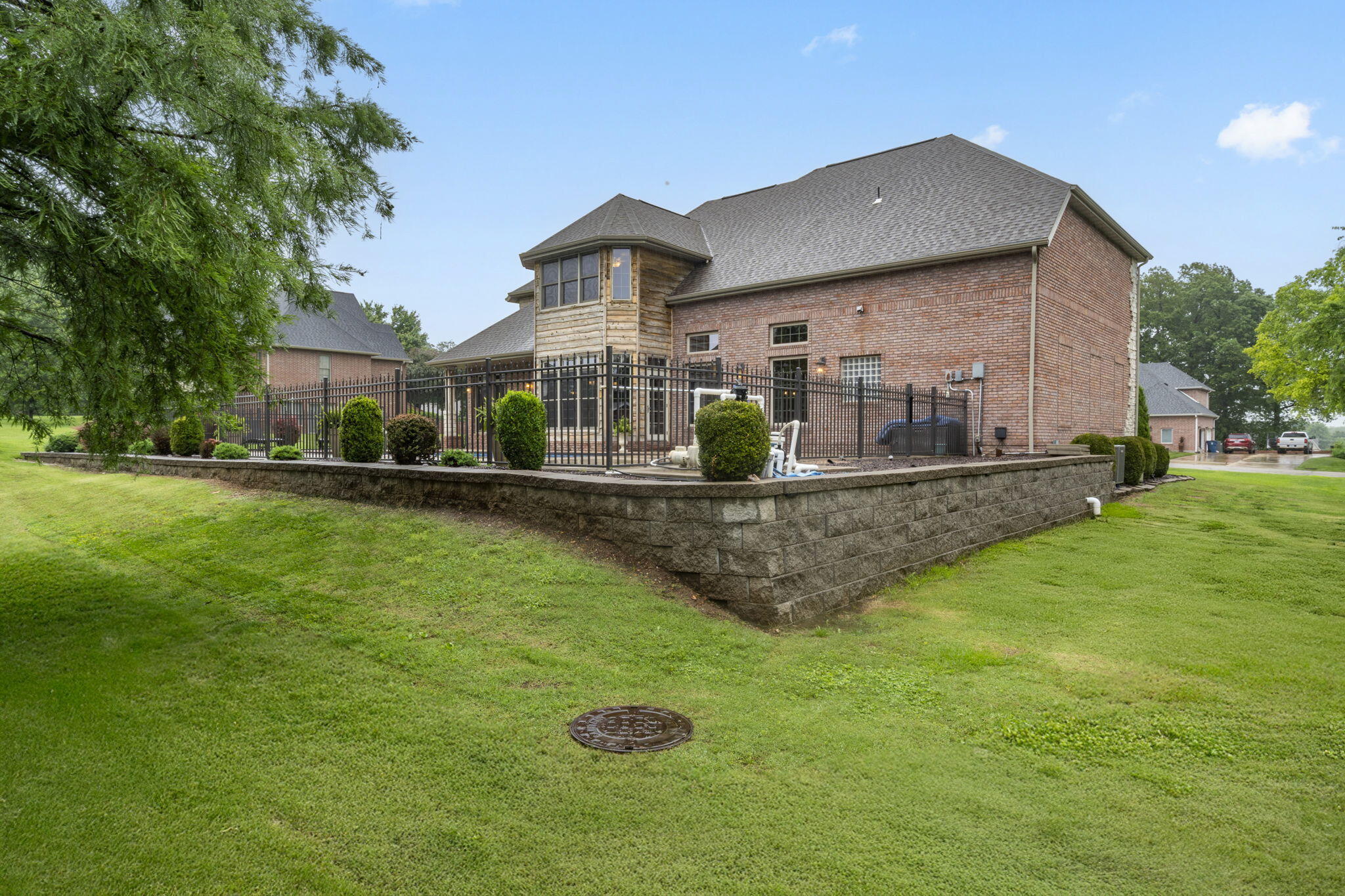 2421 Candlebark Lane Property Photo 53
