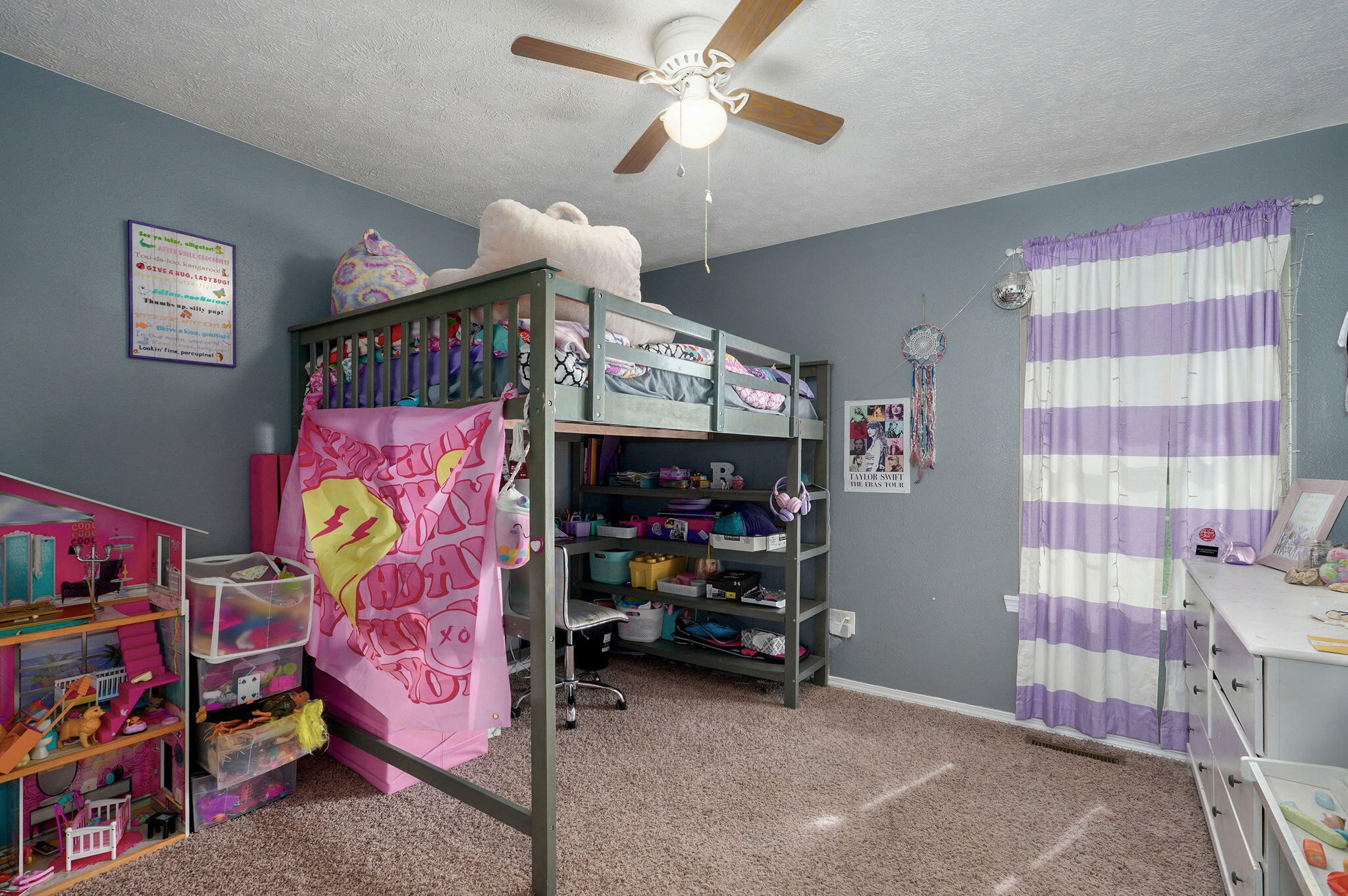 741 South Meadow View Street Property Photo 19