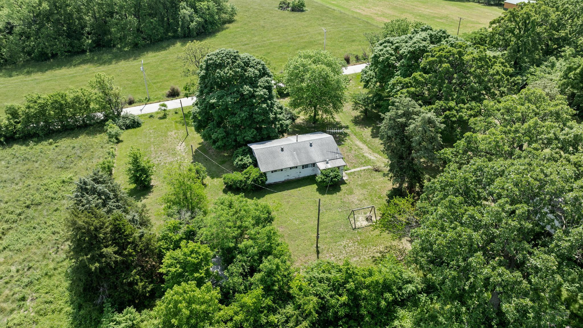 5823 County Road 30 Property Photo 5