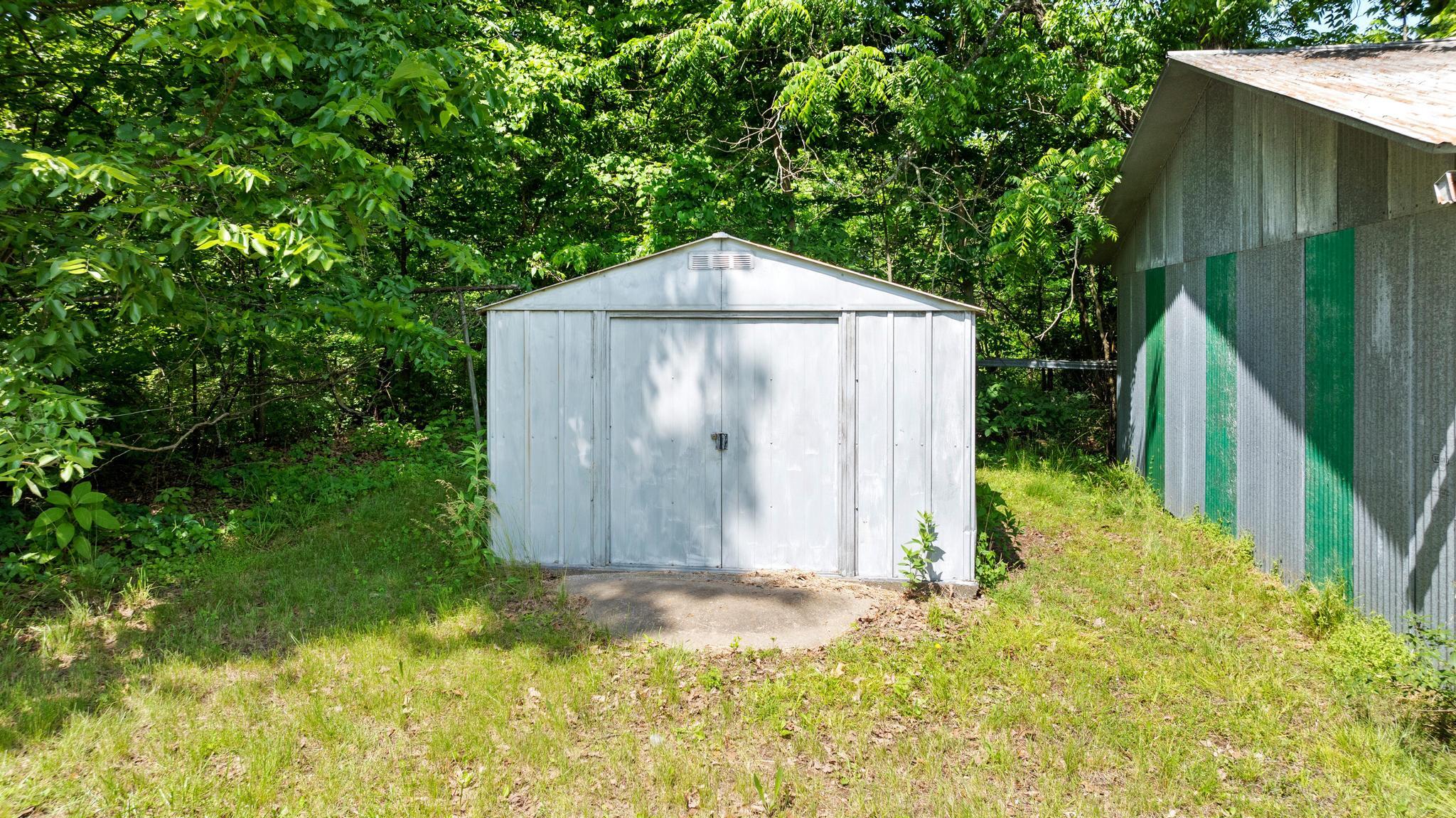 5823 County Road 30 Property Photo 8