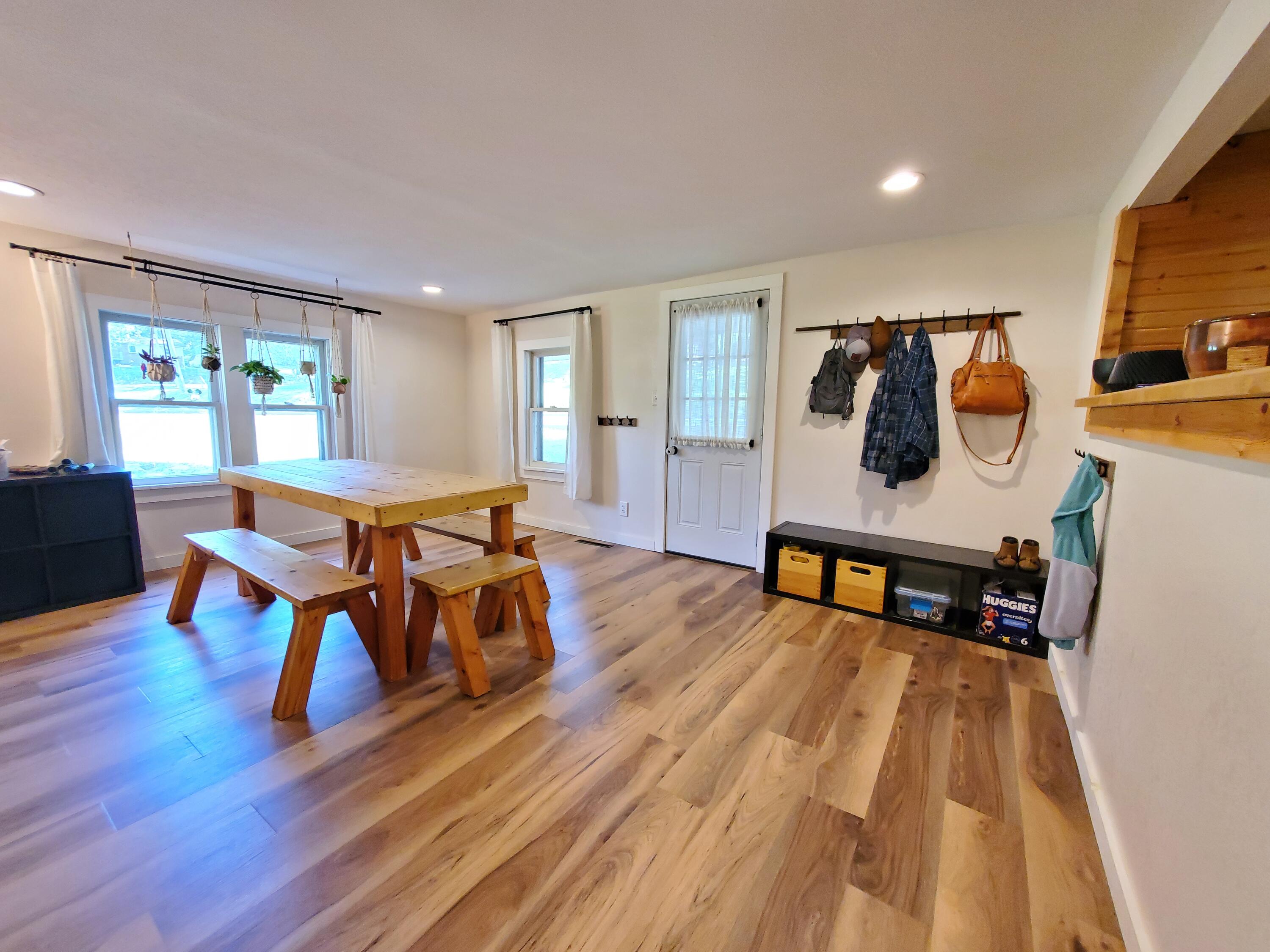 1010 Pine Street Property Photo 11