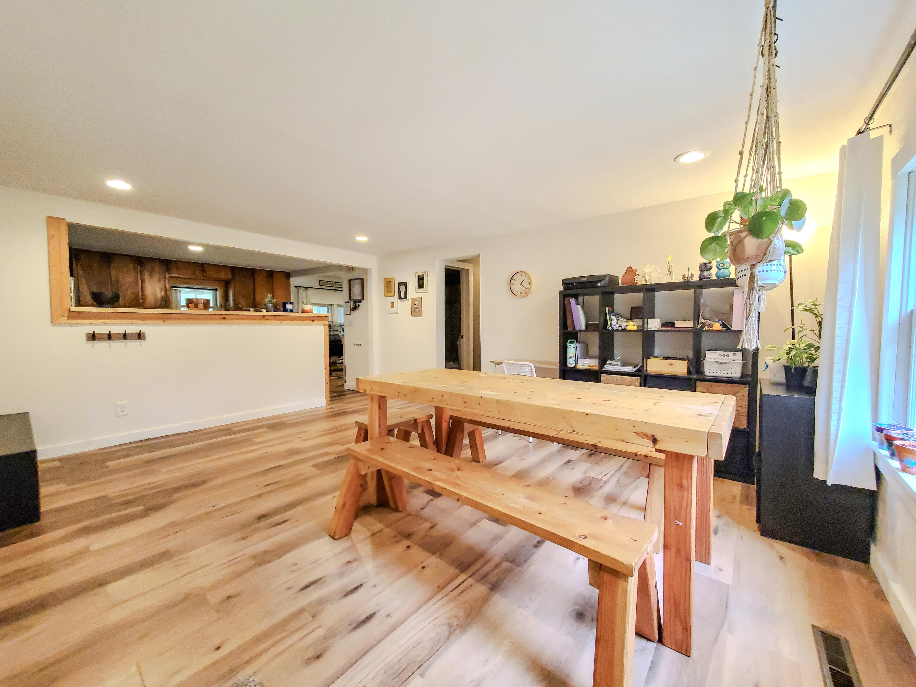 1010 Pine Street Property Photo 14