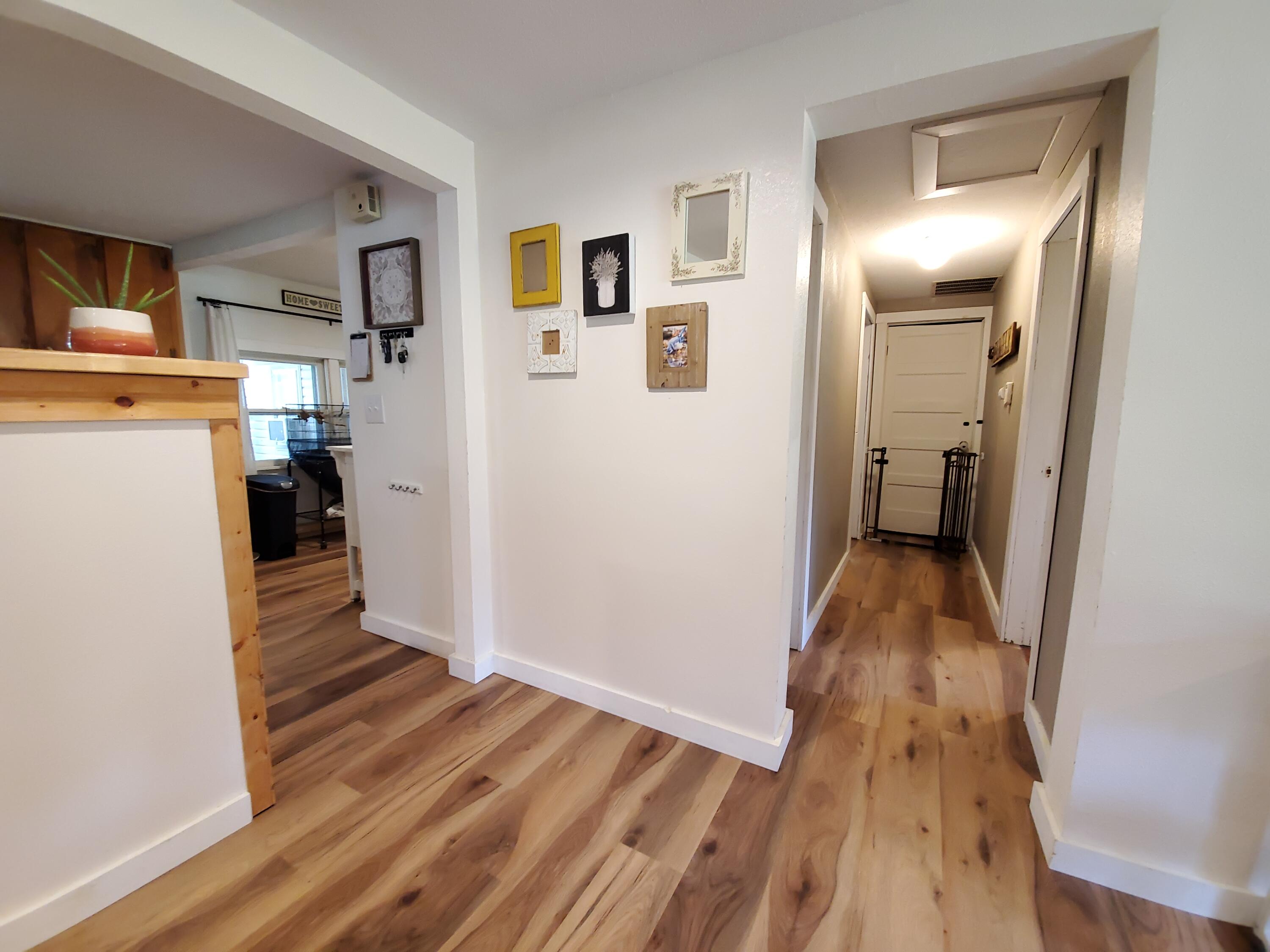 1010 Pine Street Property Photo 17