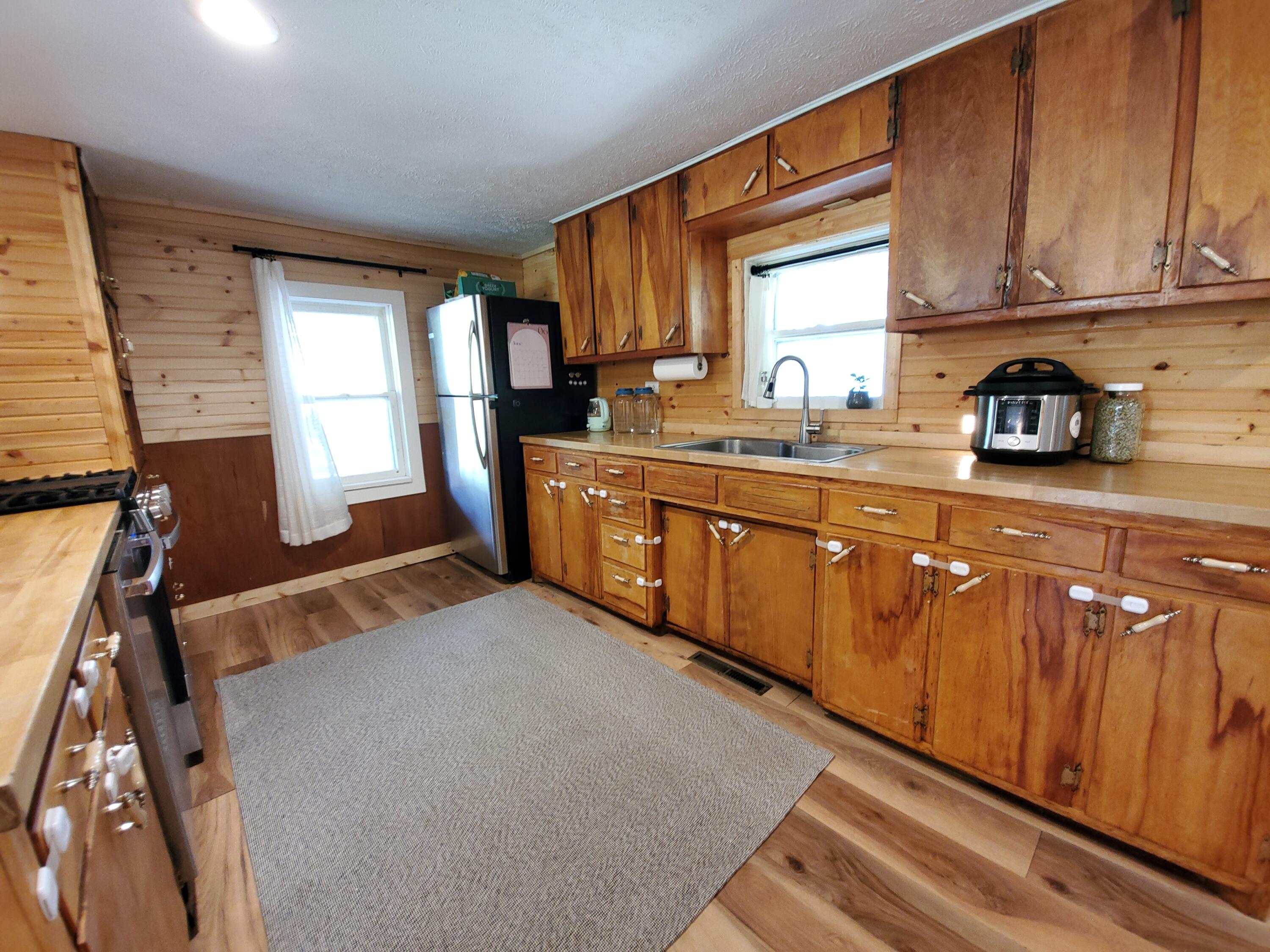 1010 Pine Street Property Photo 29