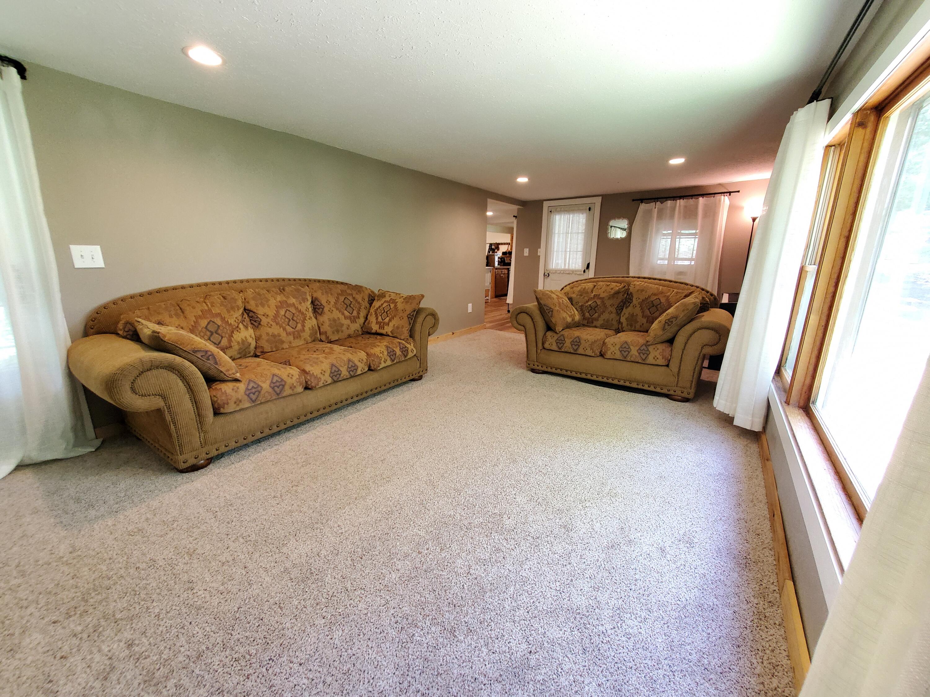 1010 Pine Street Property Photo 40