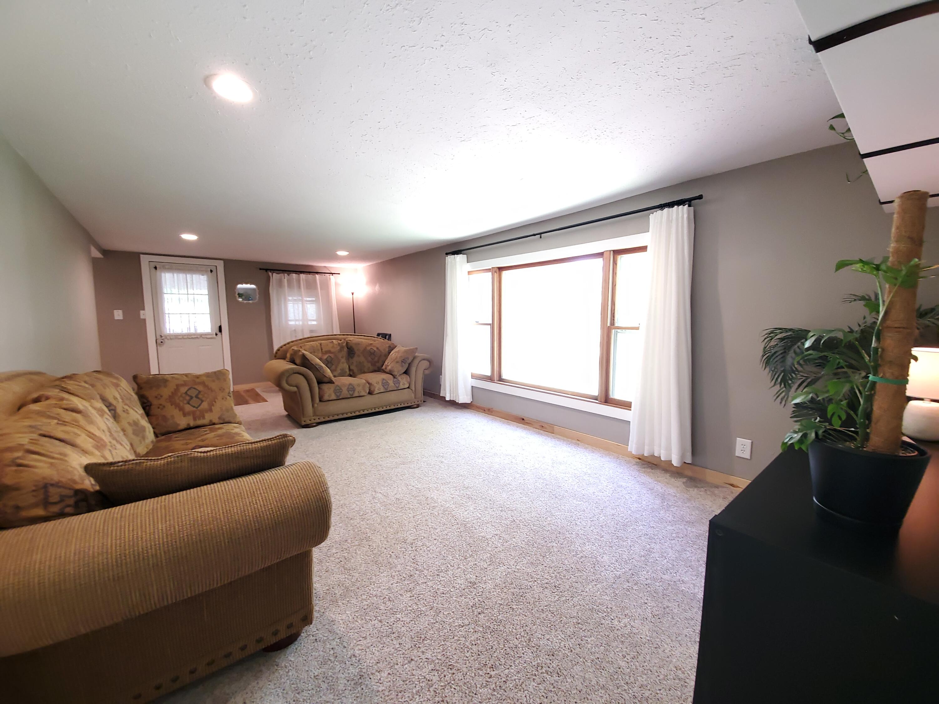 1010 Pine Street Property Photo 41