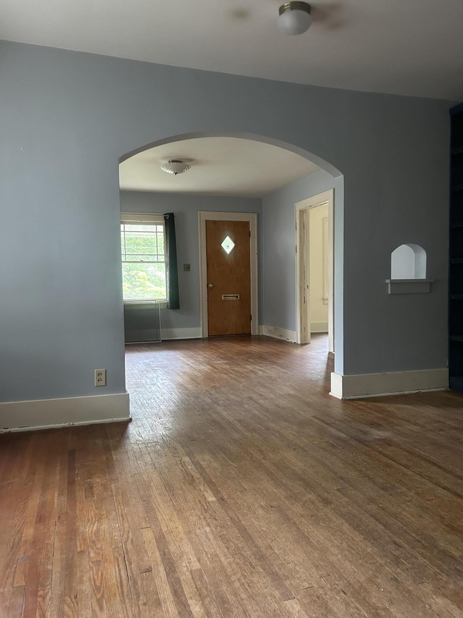 1443 South Jefferson Avenue Property Photo 3