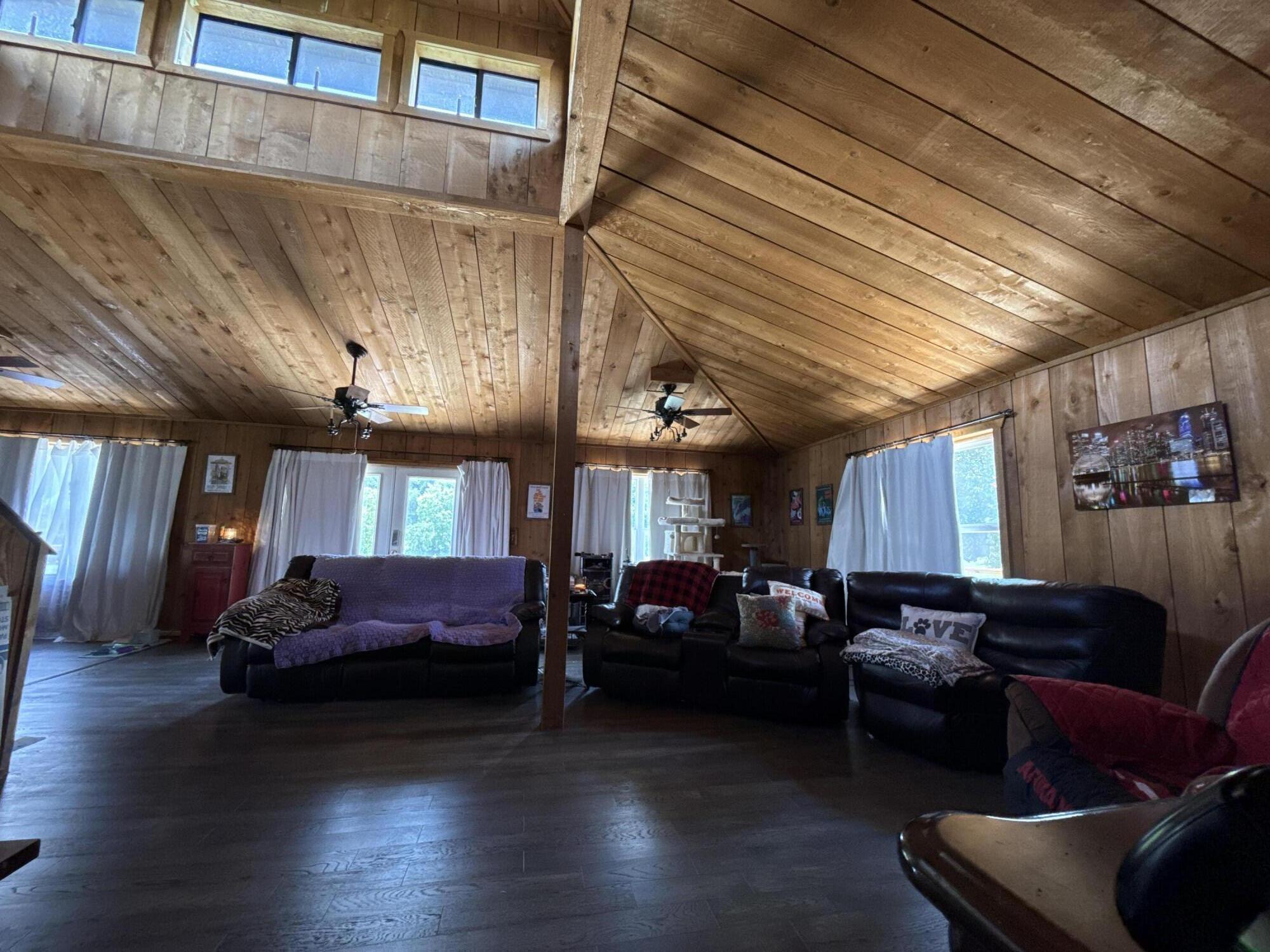 4579 Bayou Access Road Property Photo 9