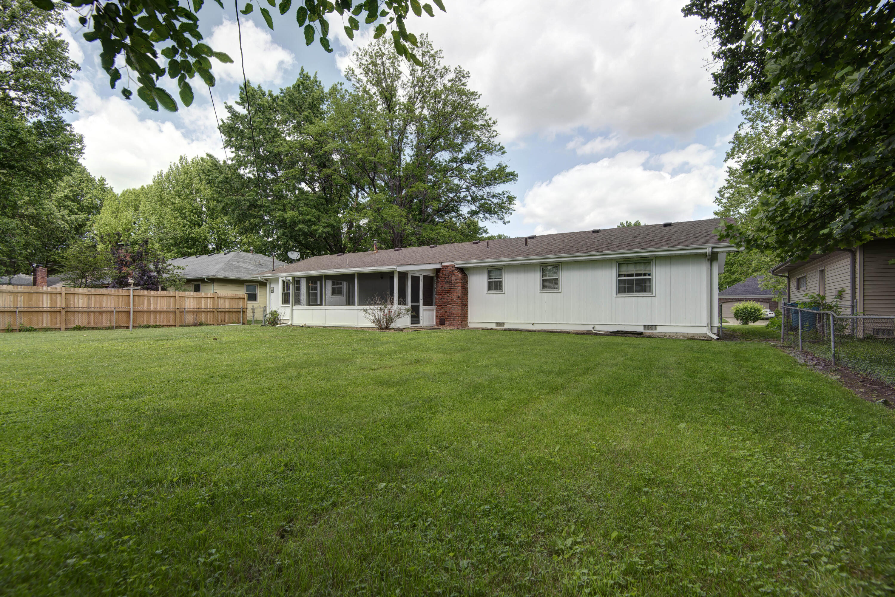 2453 South Mccann Avenue Property Photo 22