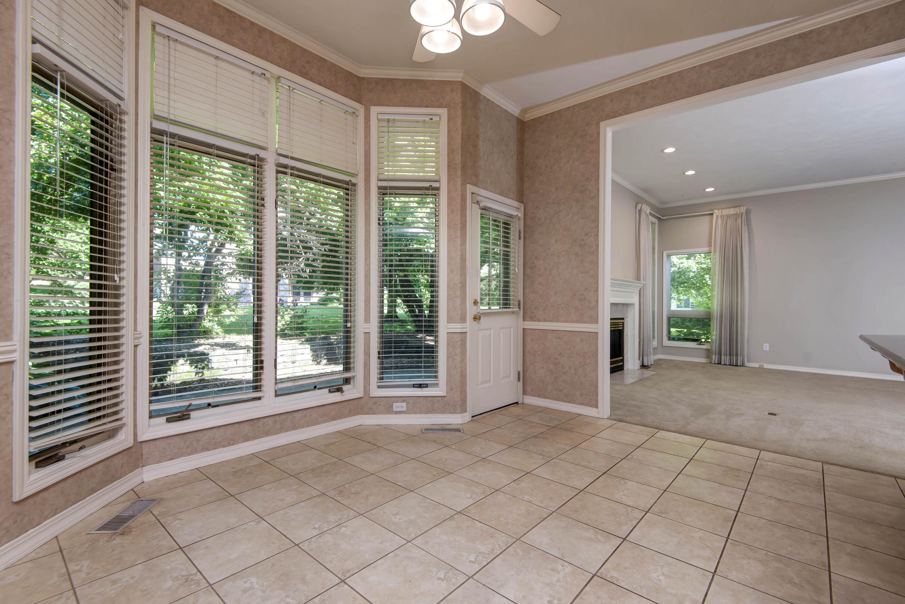 1343 North Fenchurch Lane Property Photo 15
