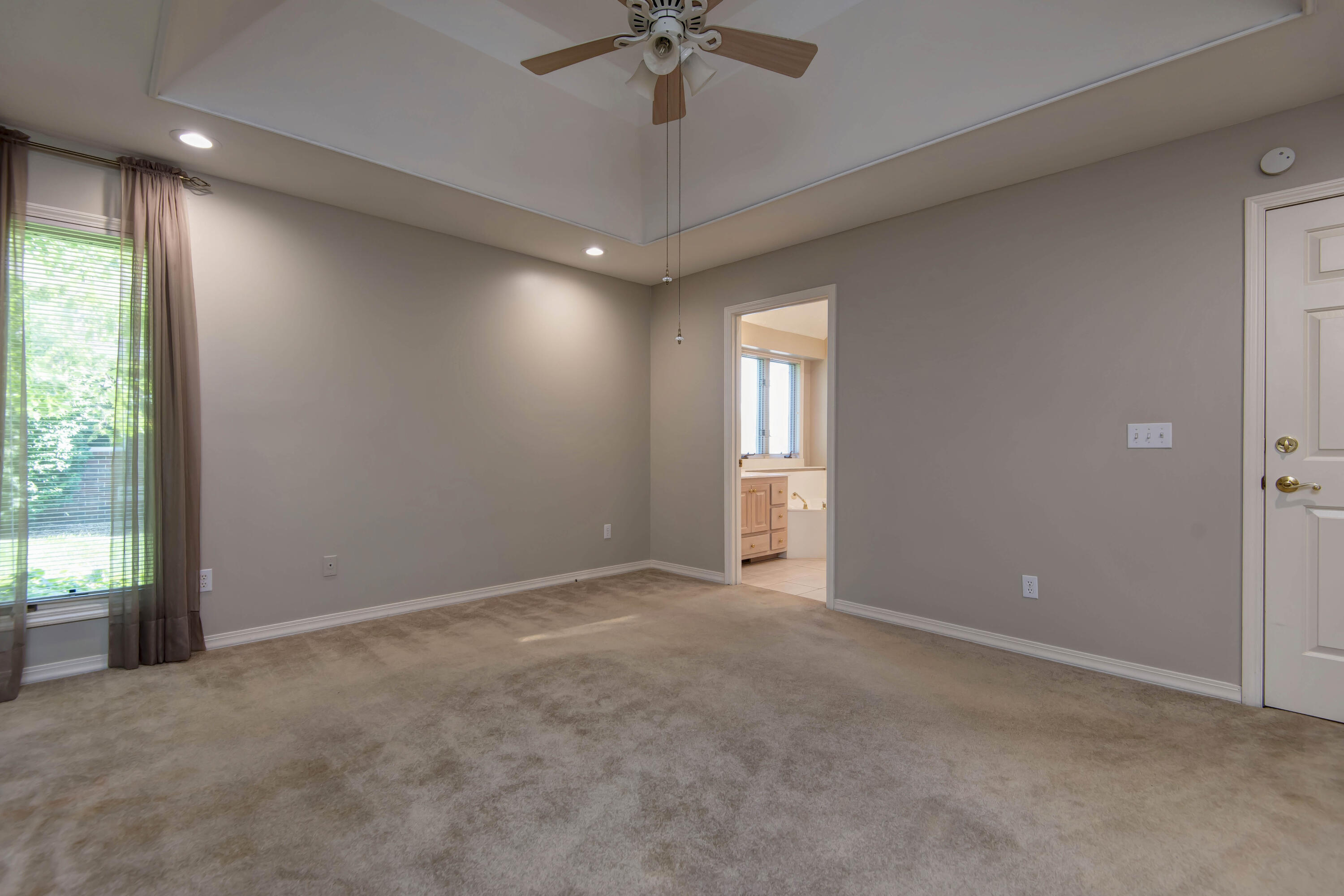 1343 North Fenchurch Lane Property Photo 20
