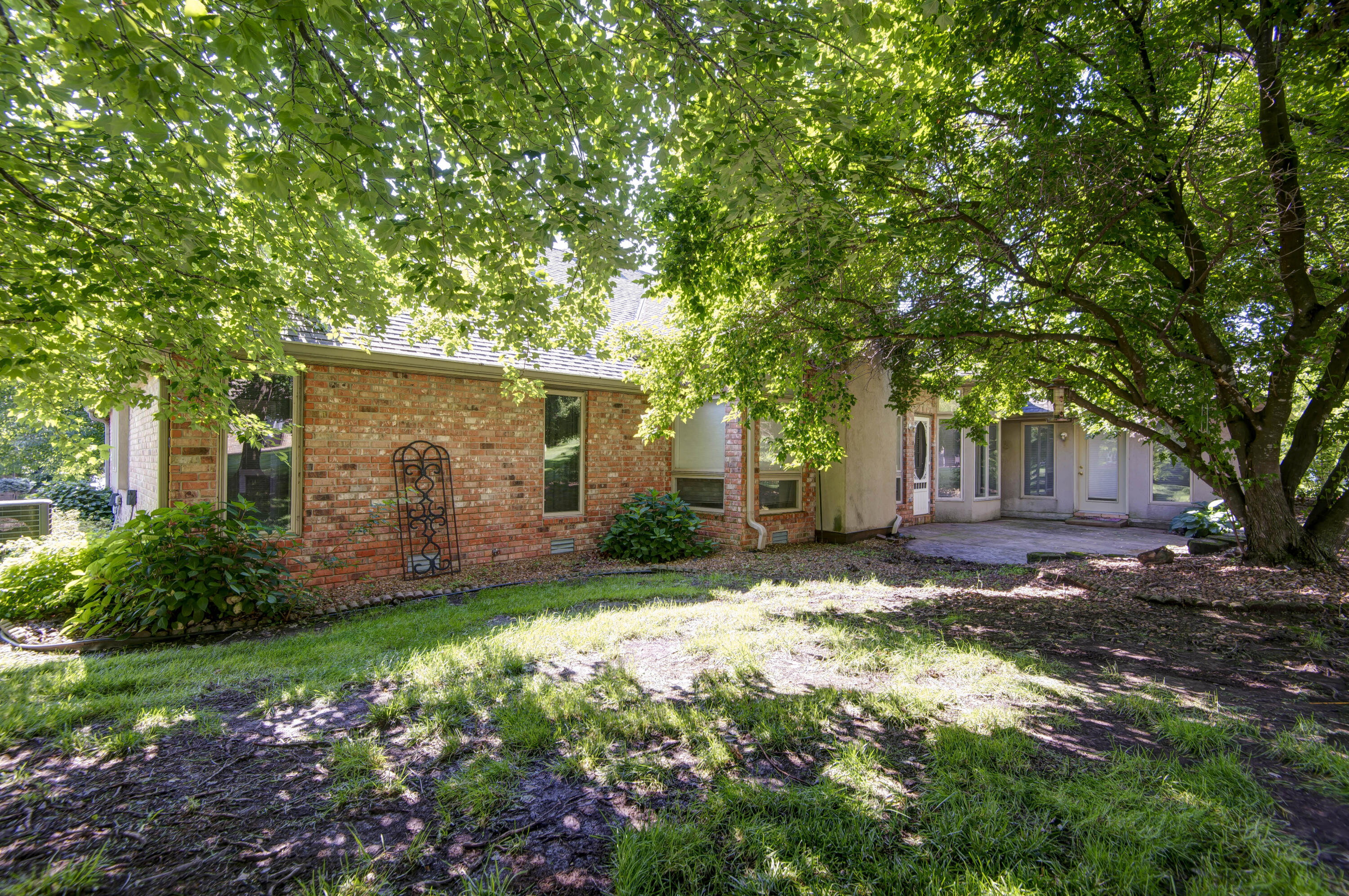 1343 North Fenchurch Lane Property Photo 37