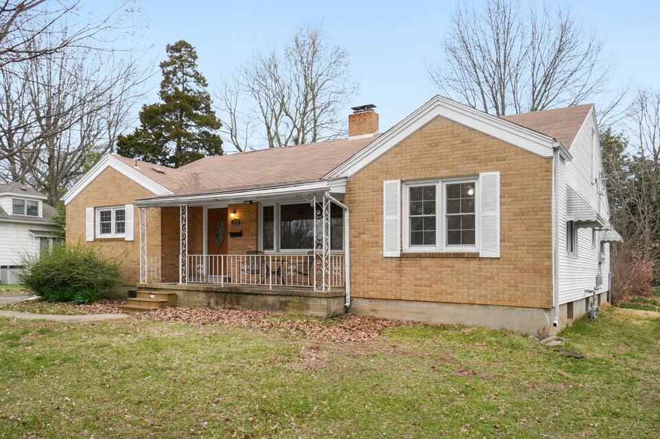 1328 East Portland Street Property Photo 3