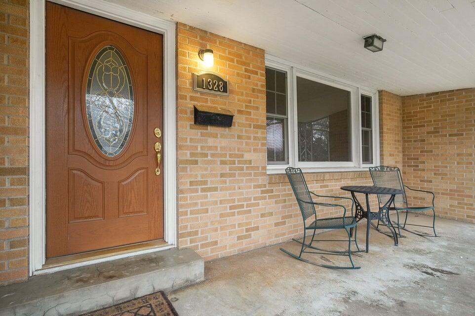 1328 East Portland Street Property Photo 4