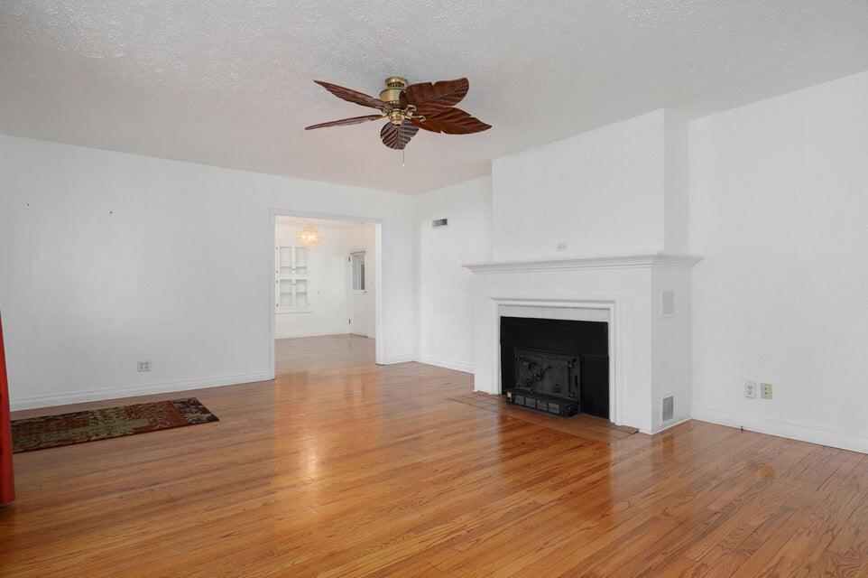 1328 East Portland Street Property Photo 7