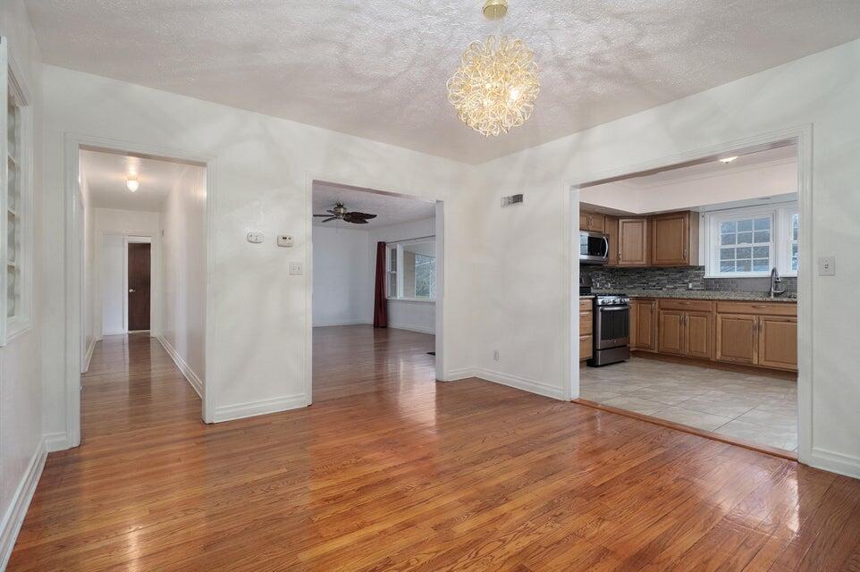 1328 East Portland Street Property Photo 10