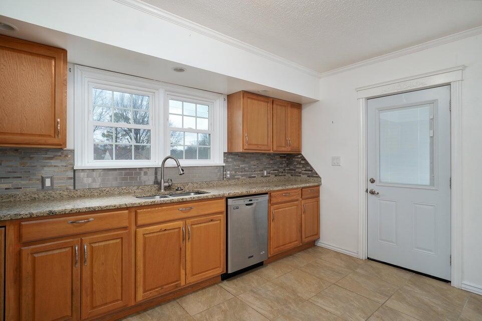 1328 East Portland Street Property Photo 13