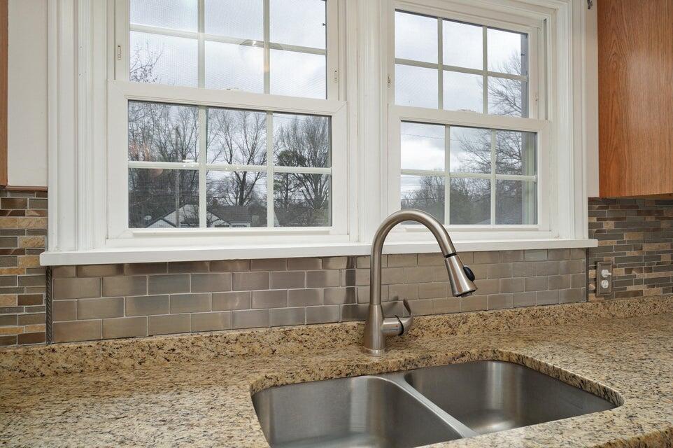 1328 East Portland Street Property Photo 14