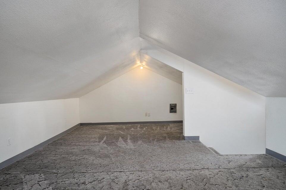 1328 East Portland Street Property Photo 26