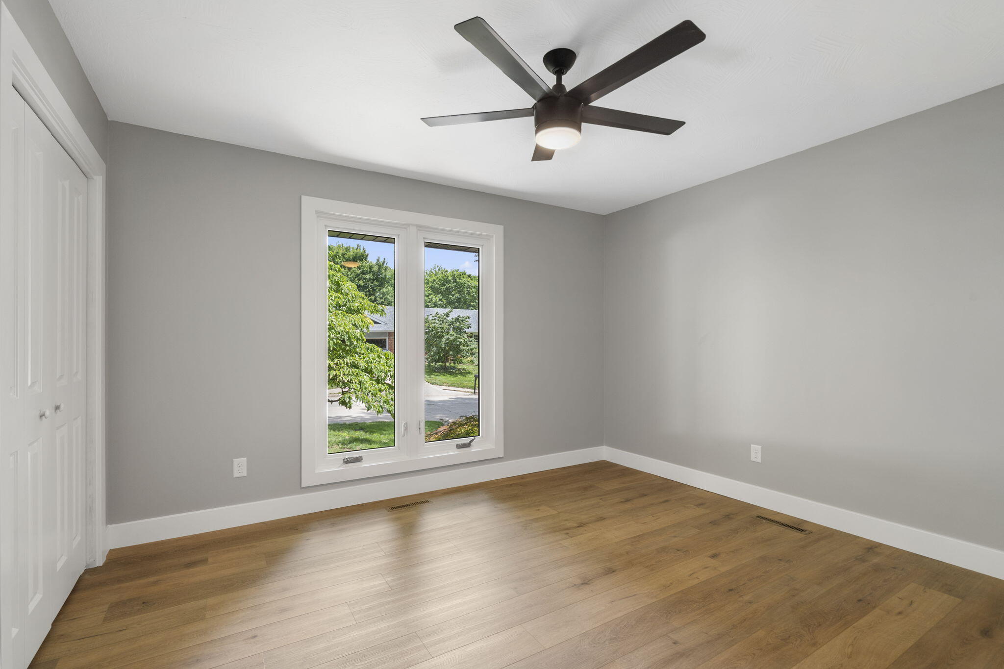 5715 South Clay Avenue Property Photo 20