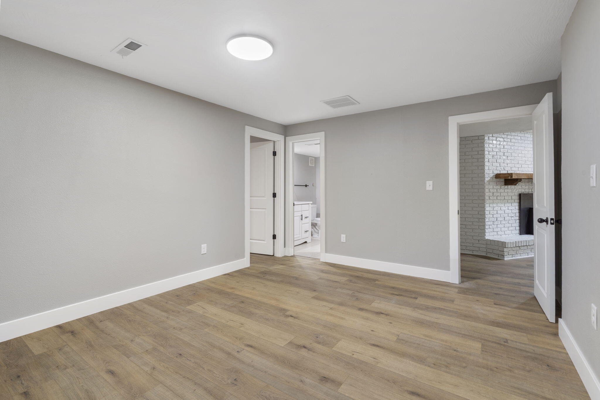 5715 South Clay Avenue Property Photo 26
