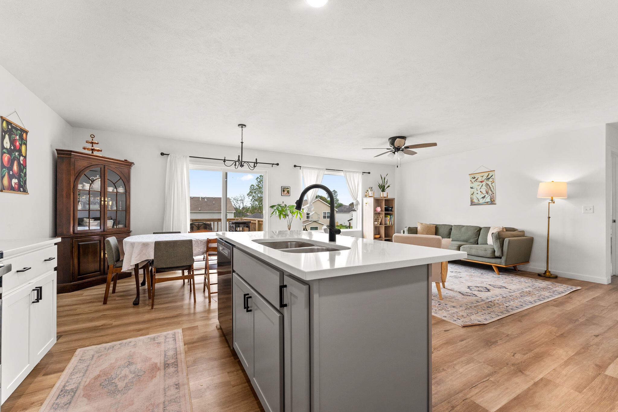 1200 South Birch Avenue Property Photo 13