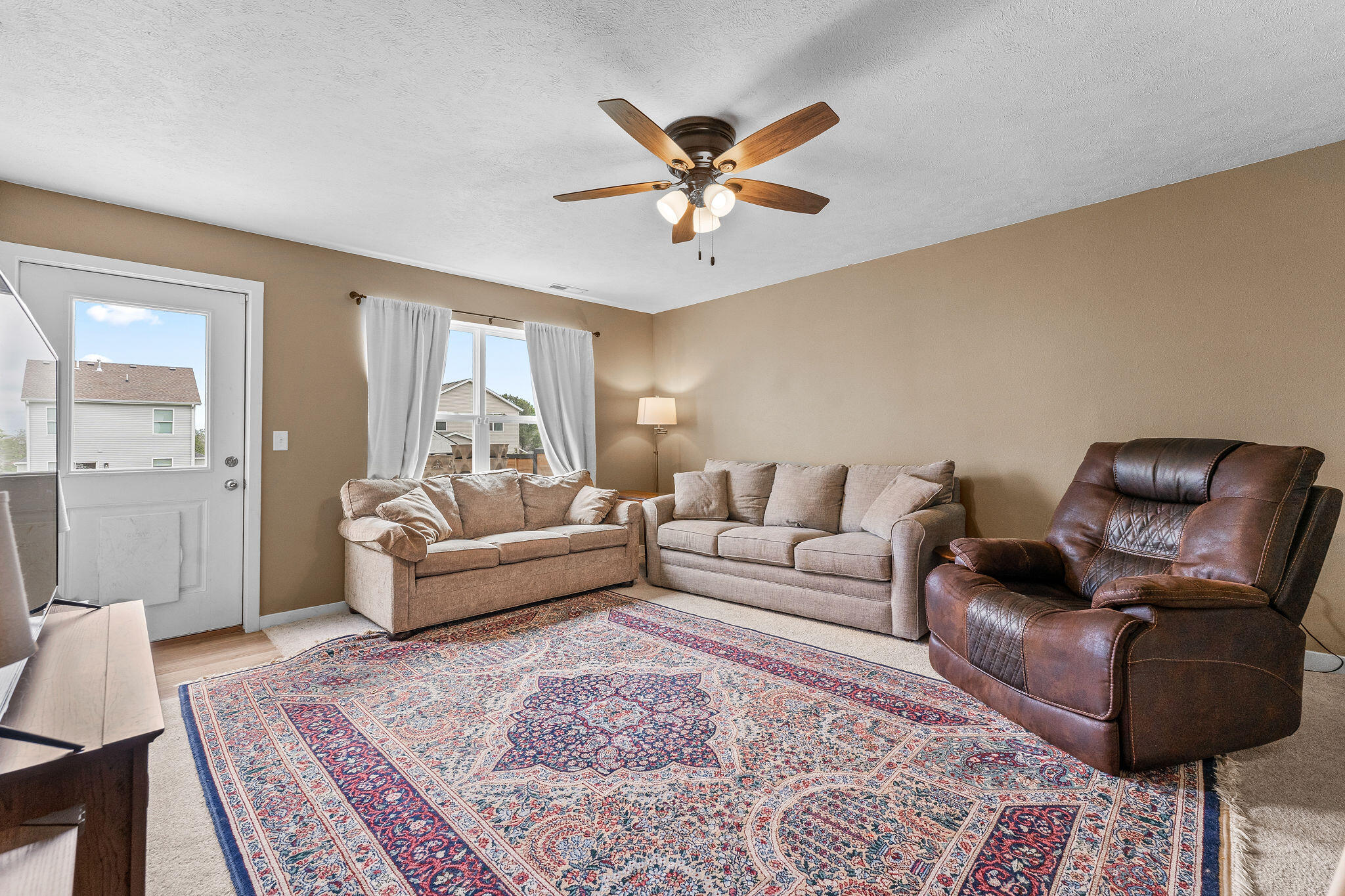 1200 South Birch Avenue Property Photo 30