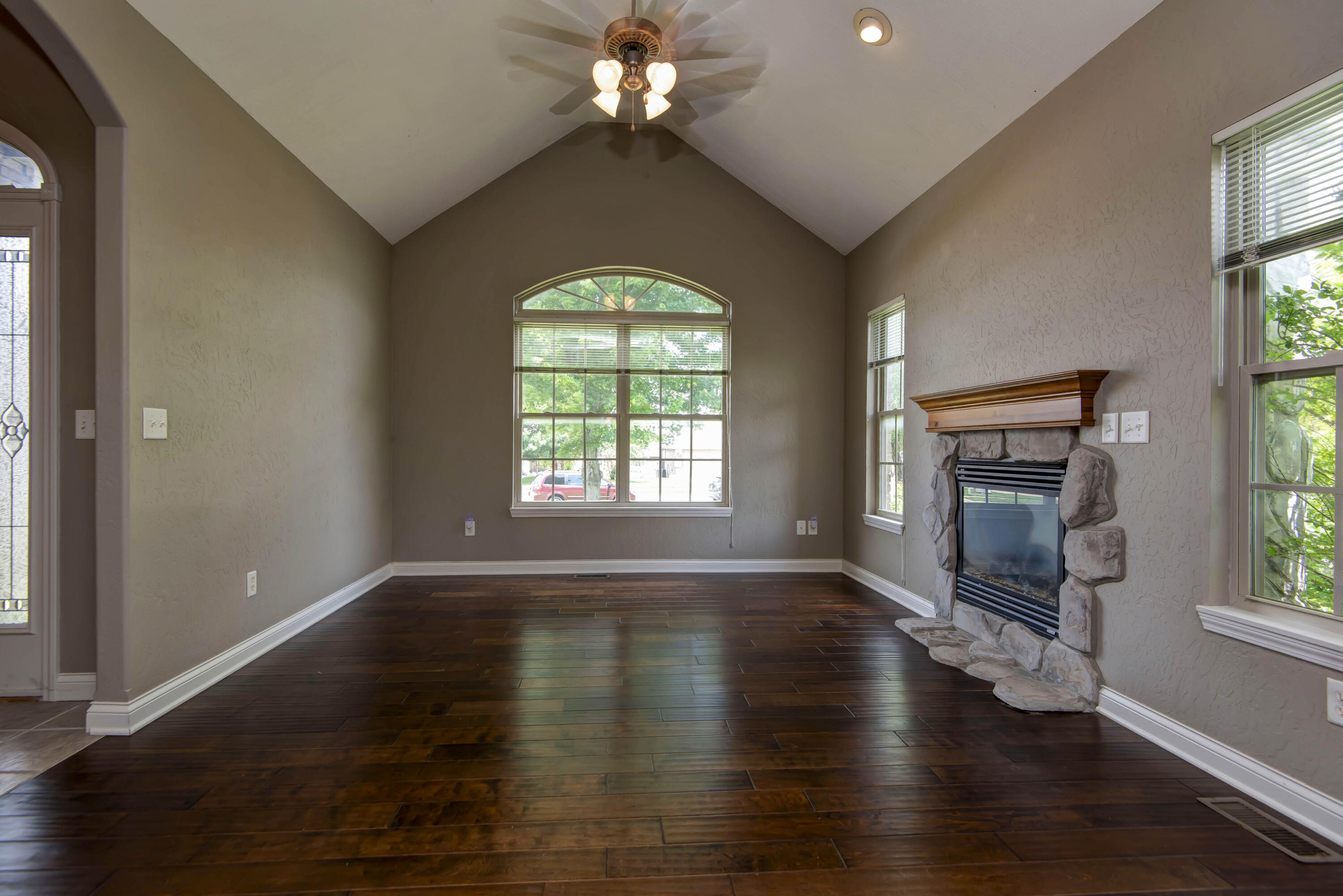 1214 Evington Court Property Photo 4