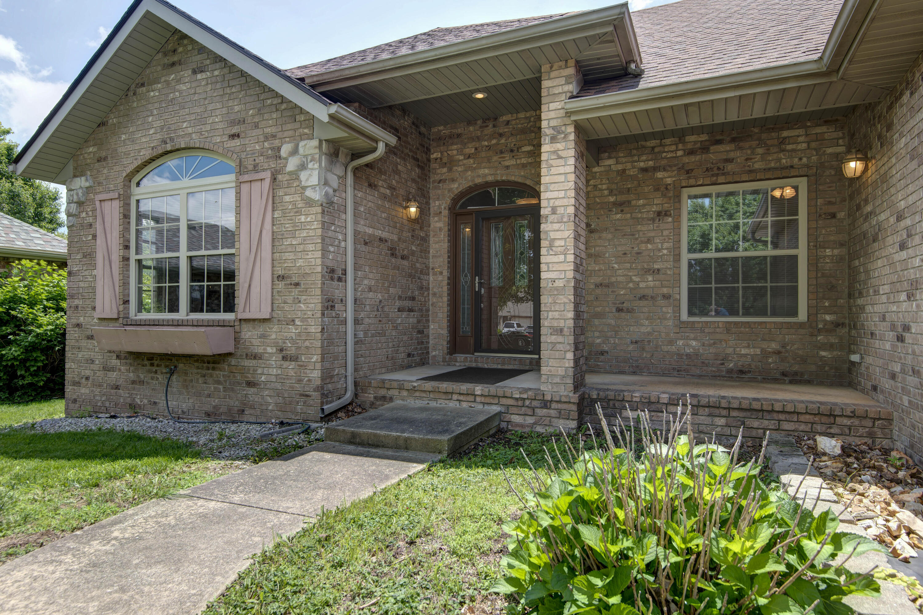 1214 Evington Court Property Photo 8