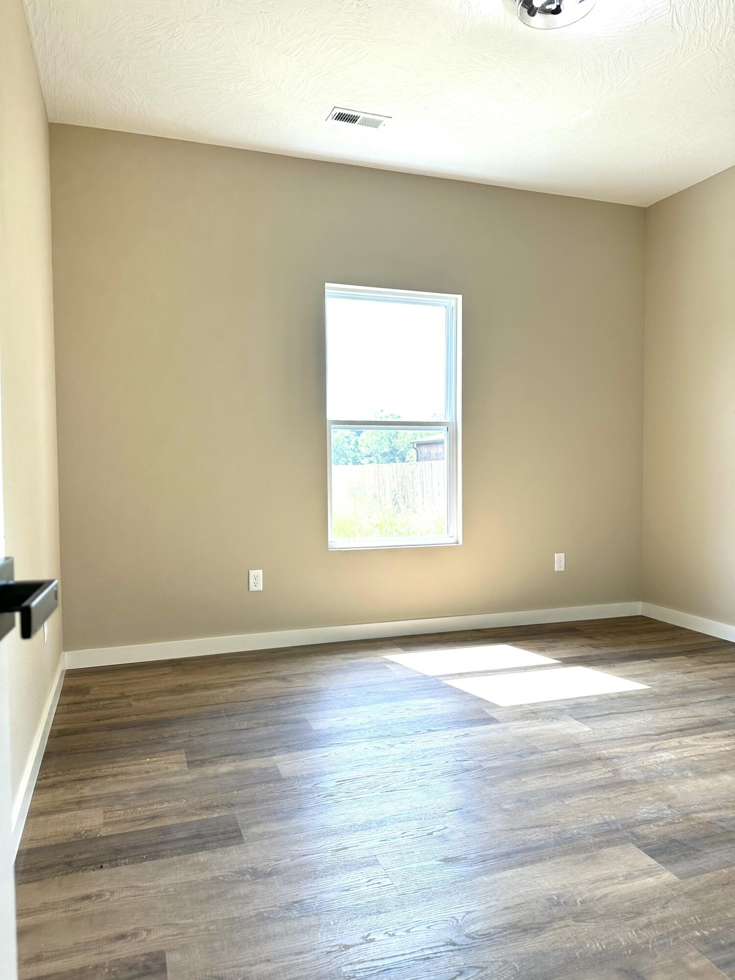 5469 Anita Avenue Property Photo 15