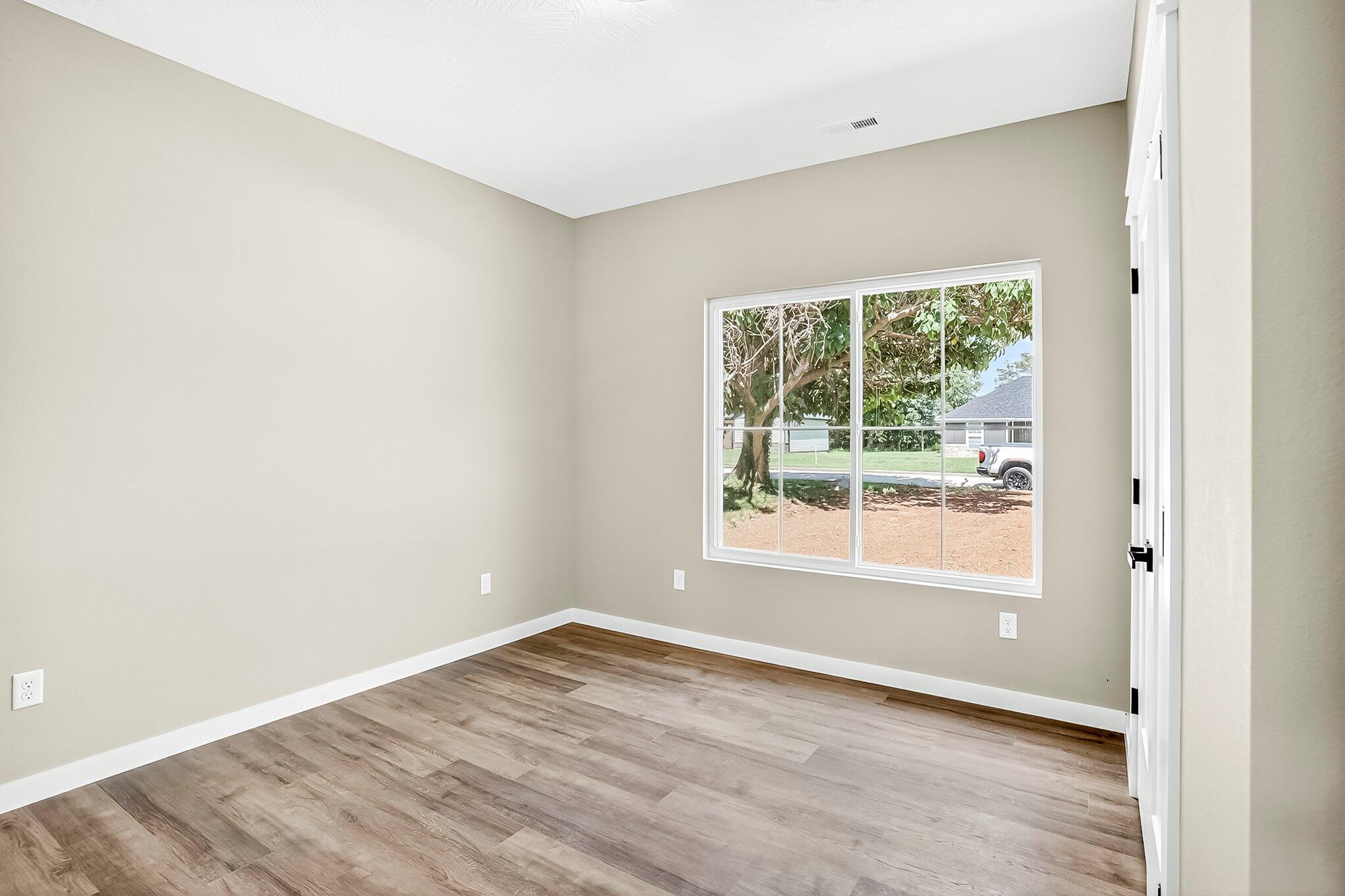 5469 Anita Avenue Property Photo 23