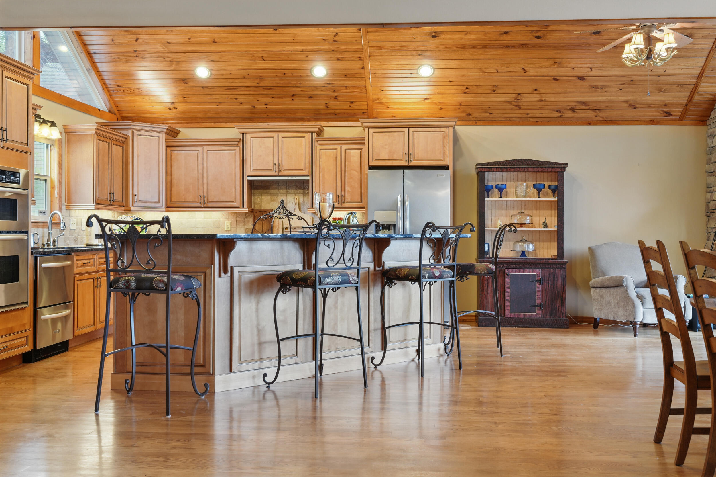 1041 Skyview Drive Property Photo 28