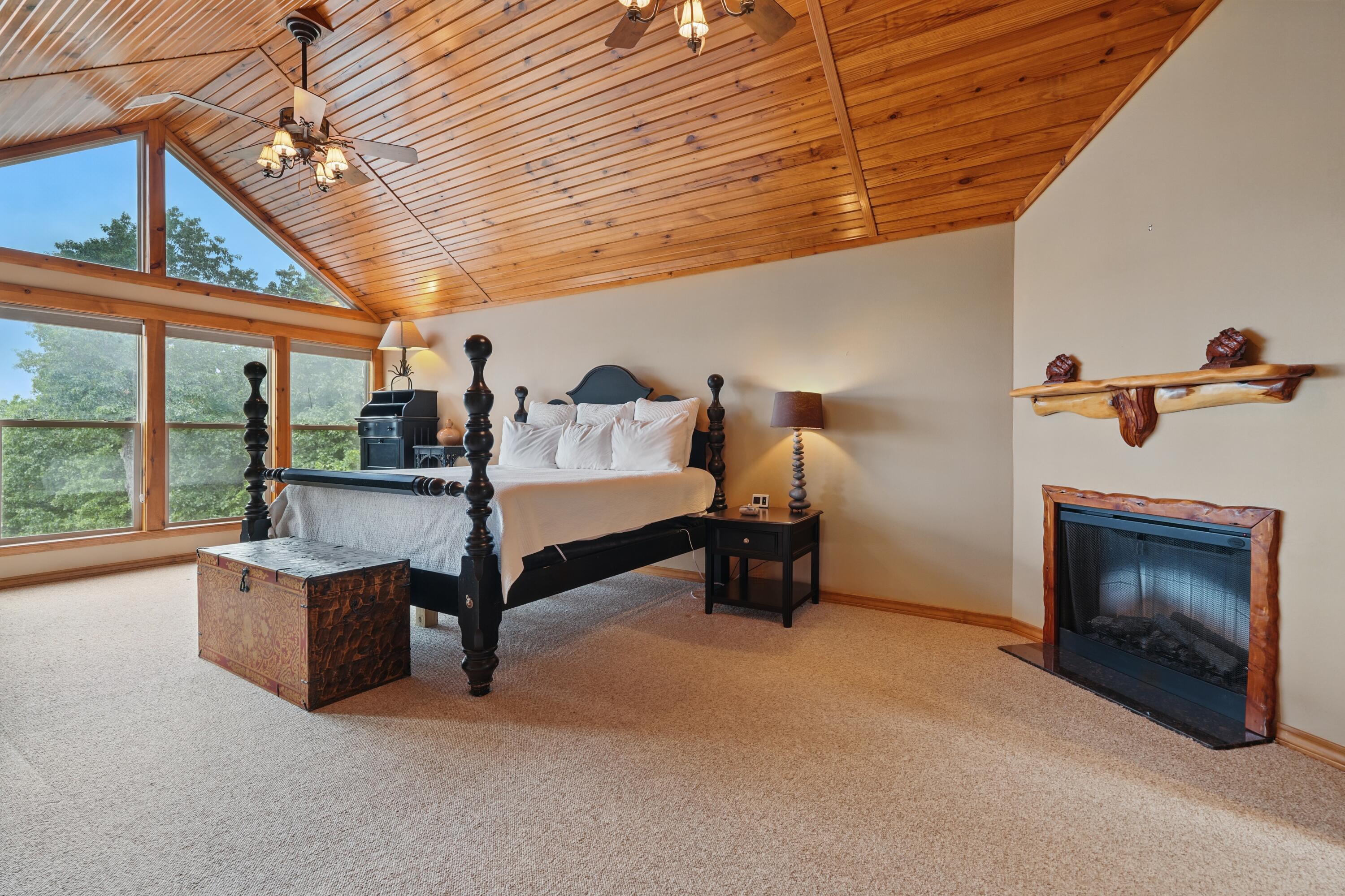 1041 Skyview Drive Property Photo 30