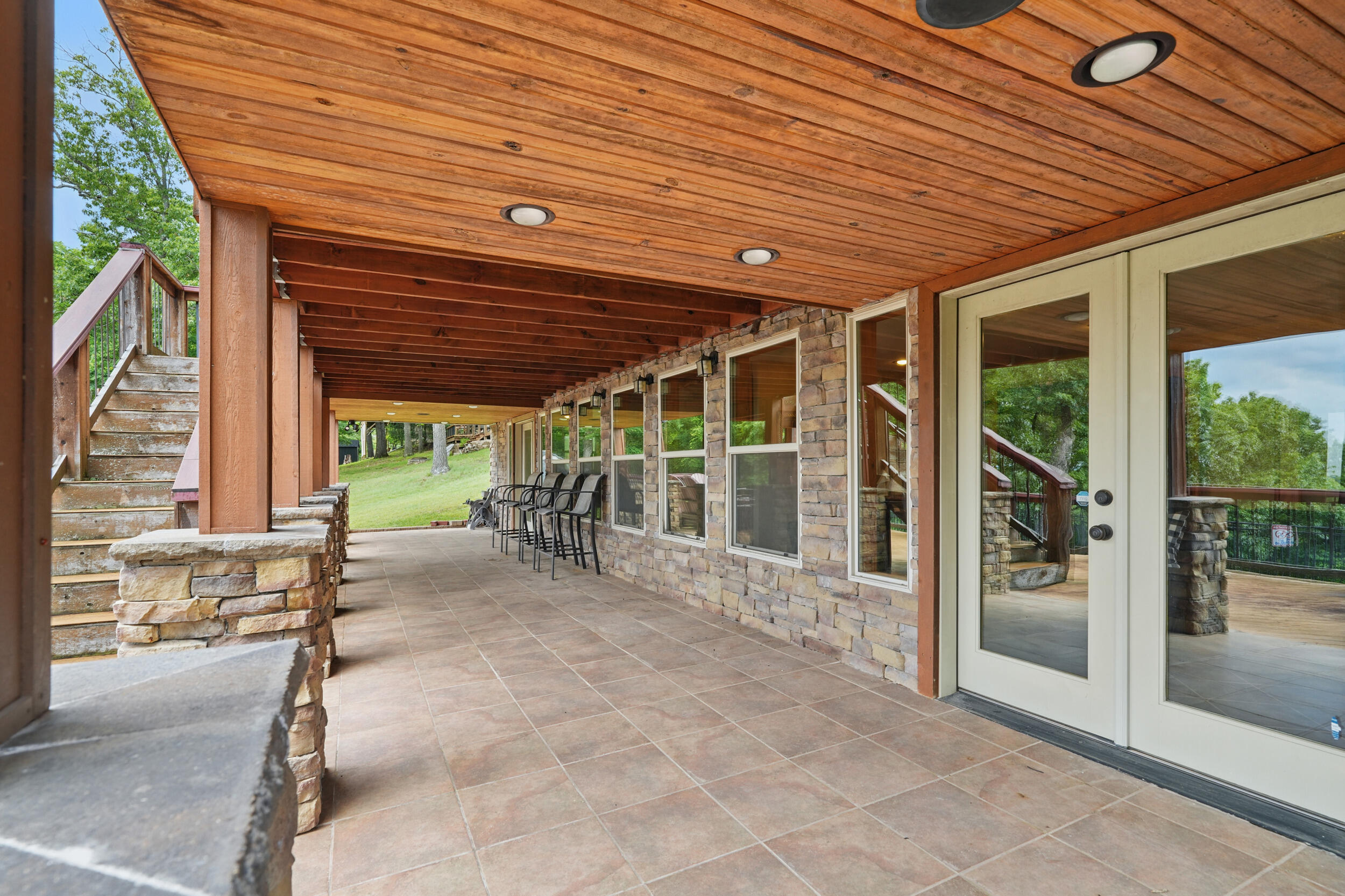1041 Skyview Drive Property Photo 71
