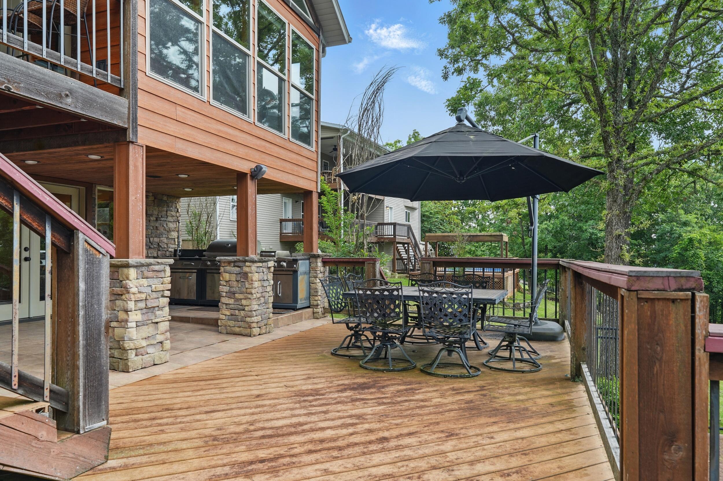 1041 Skyview Drive Property Photo 72