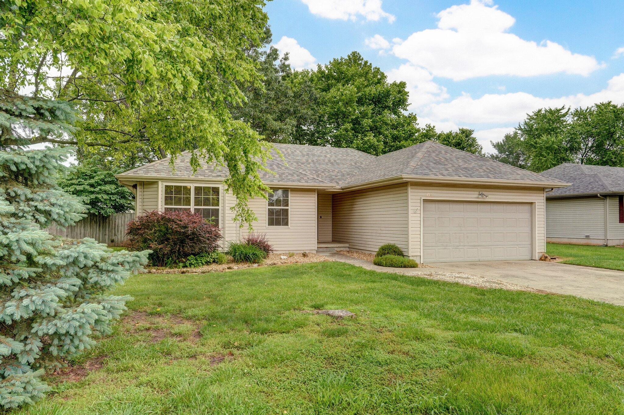 217 Arrowhead Road Property Photo 1