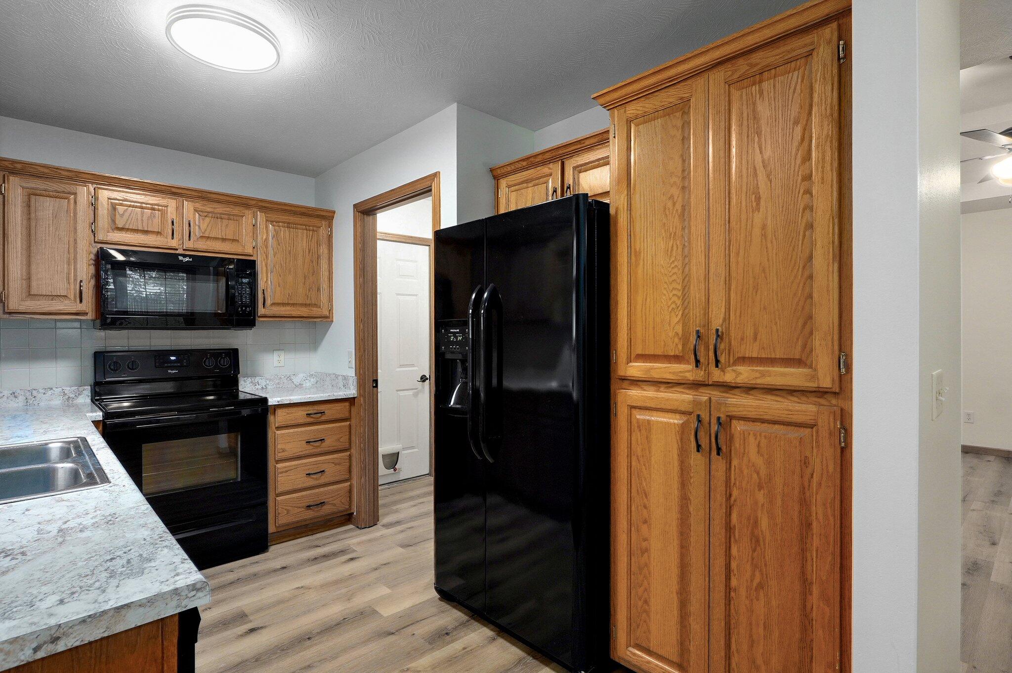 217 Arrowhead Road Property Photo 9
