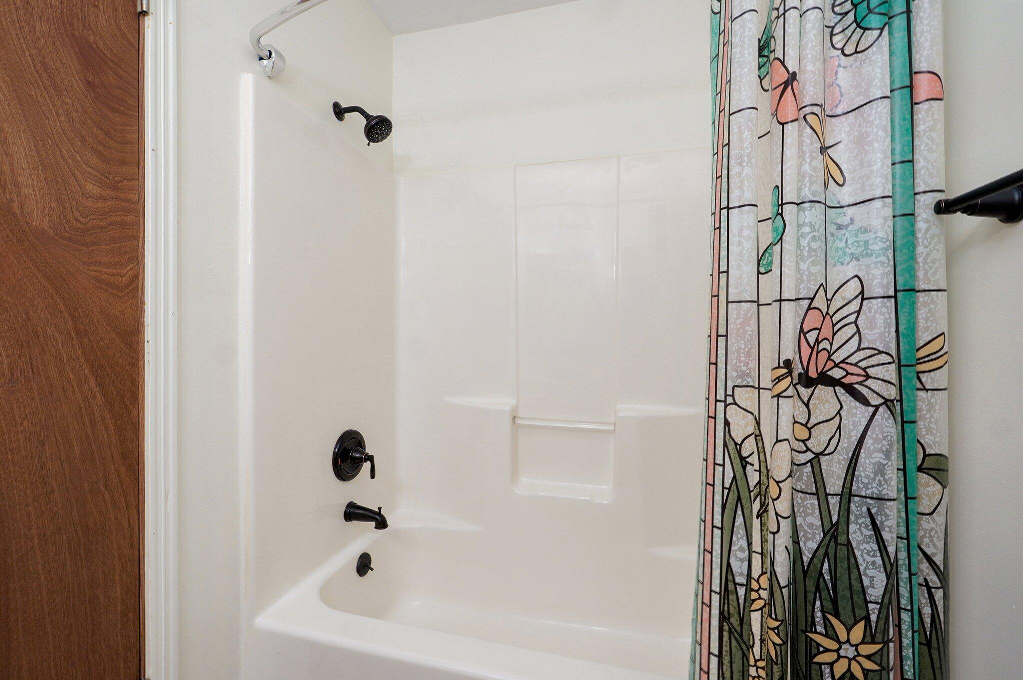 217 Arrowhead Road Property Photo 18