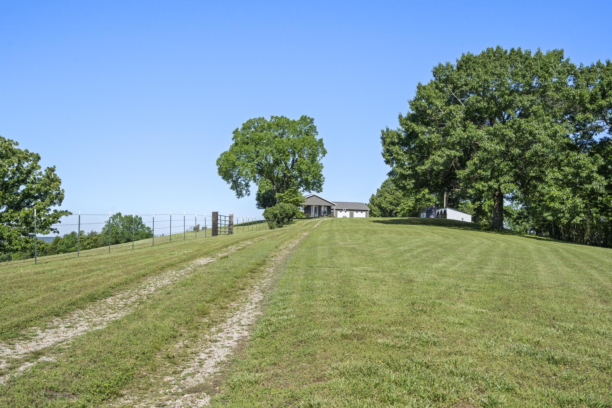 323 Shadrack Road Property Photo 5