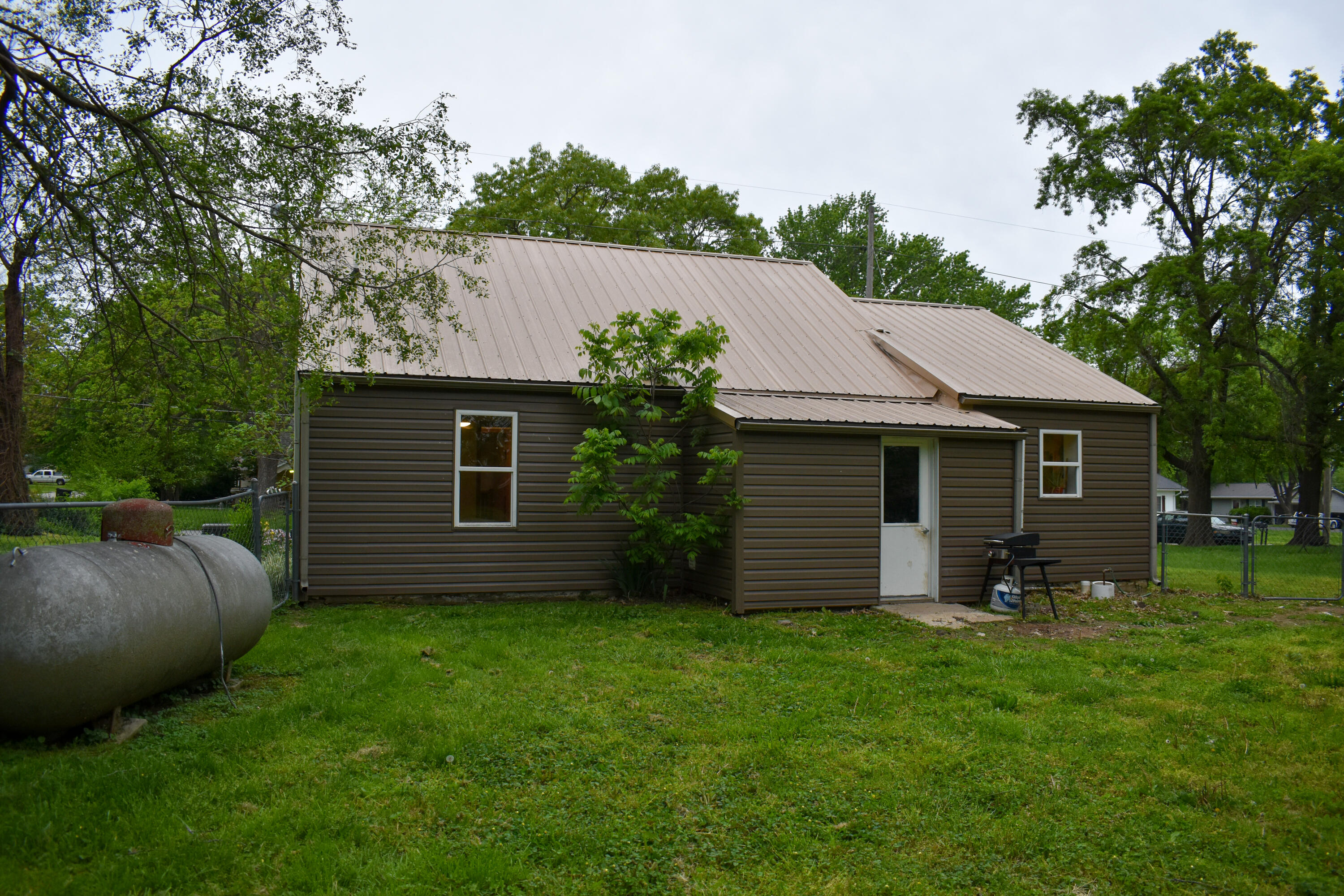 1014 North Market Avenue Property Photo 21